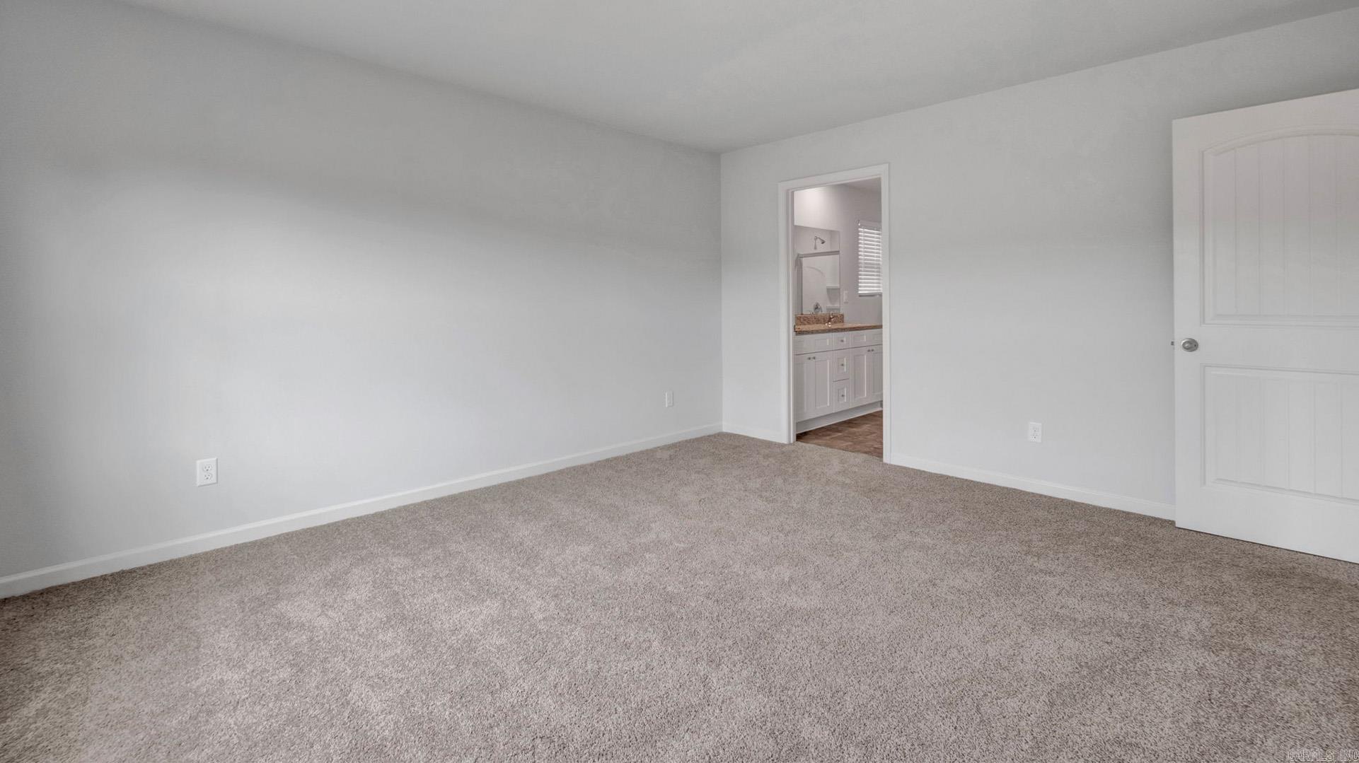 67 Clearwater Drive Property Photo 16