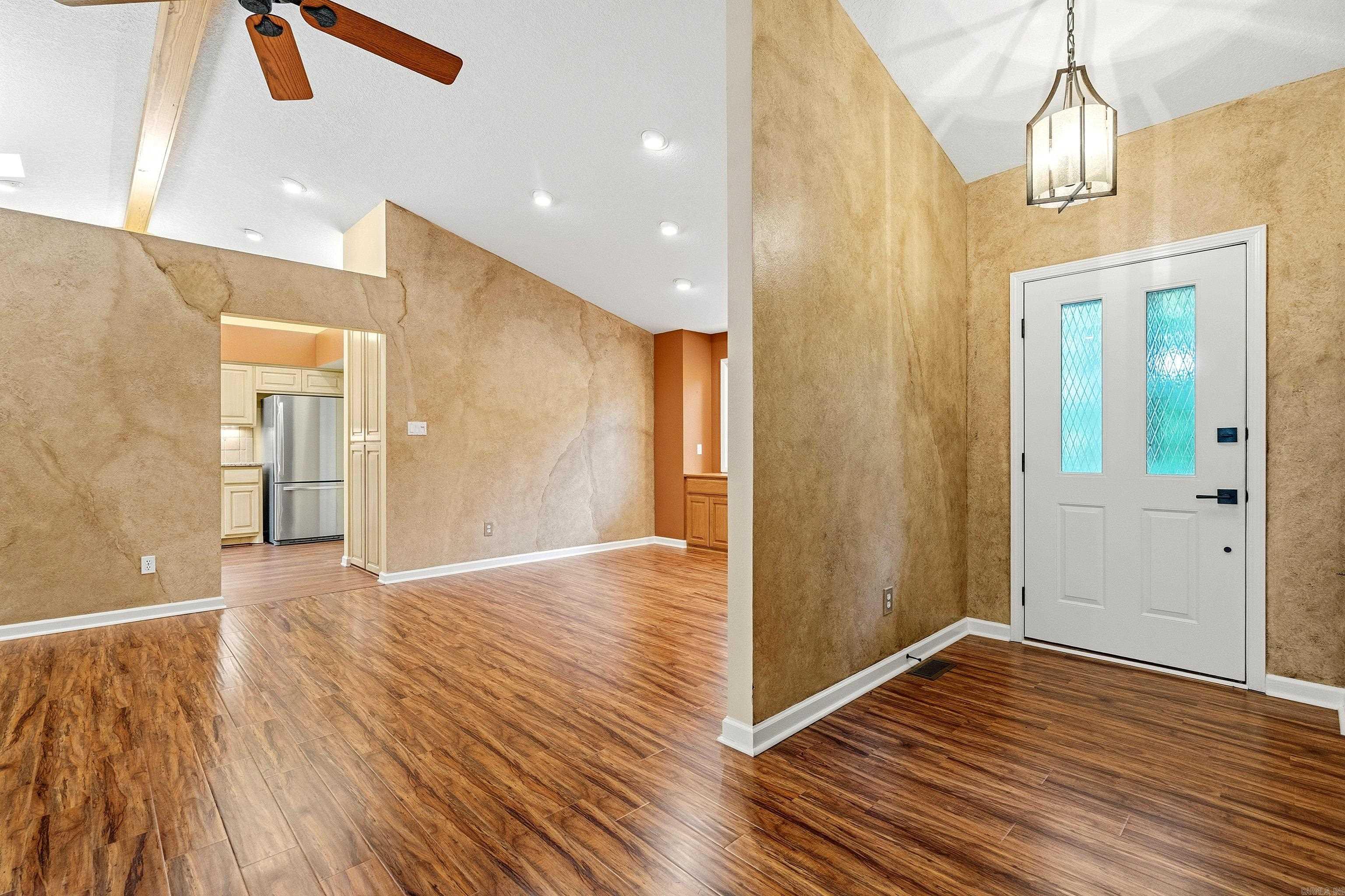 4 Curso Lane Property Photo 5