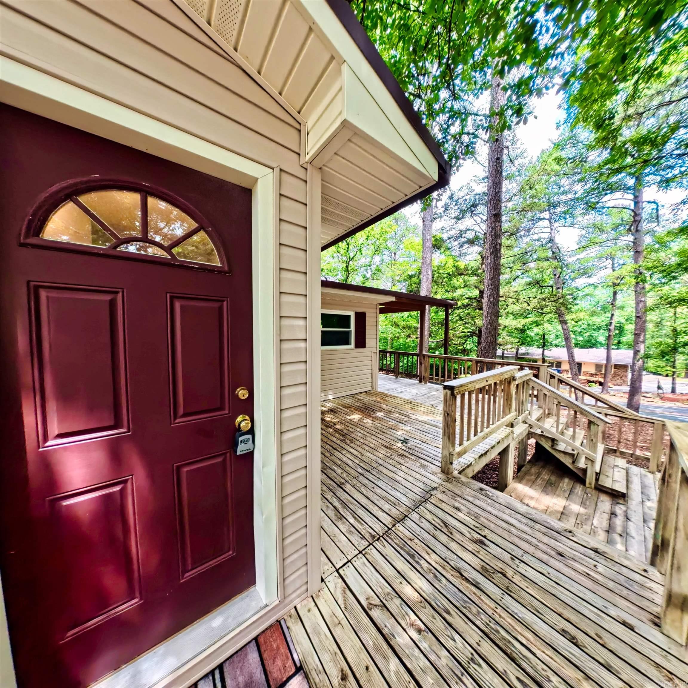 636 W Cliff Drive Property Photo 11