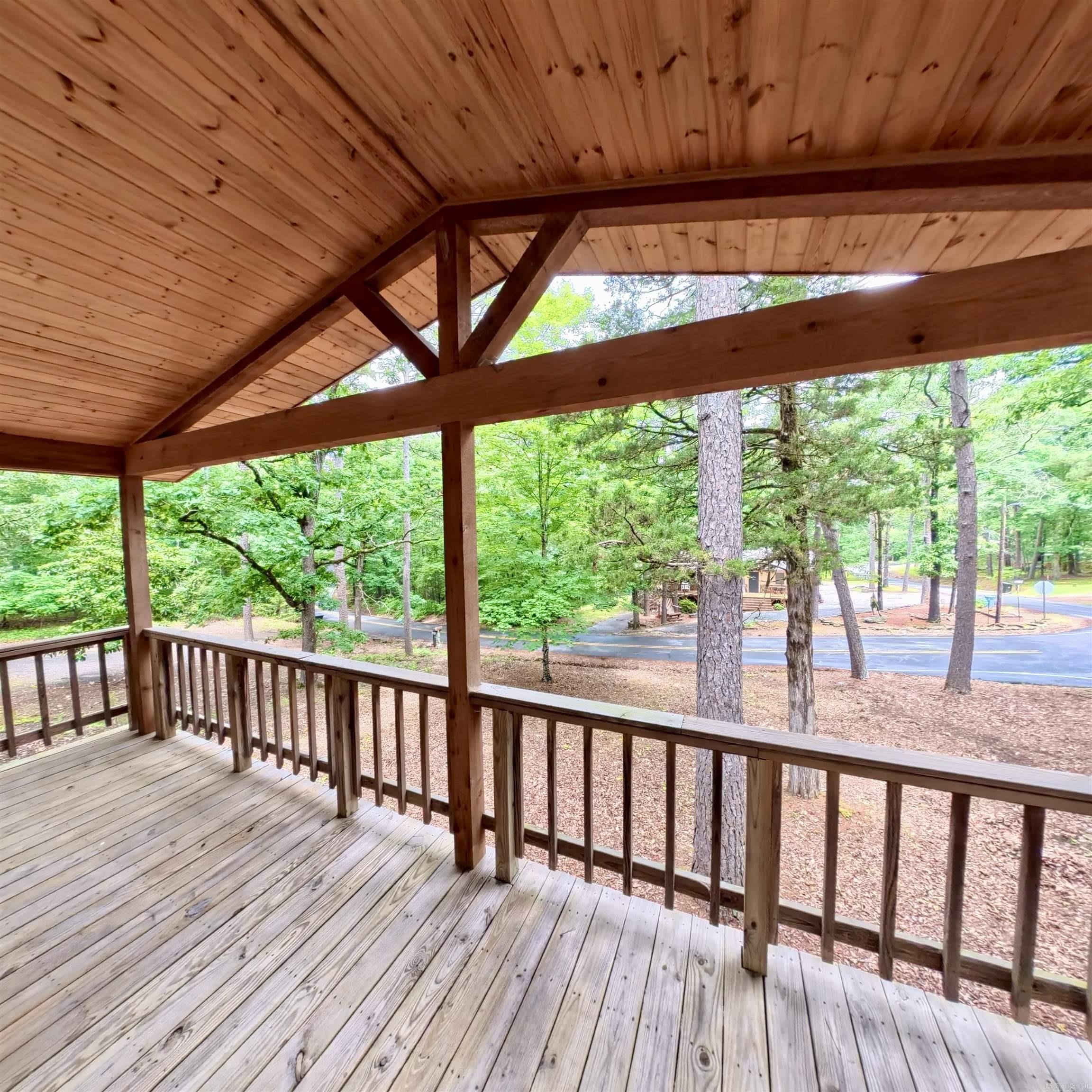 636 W Cliff Drive Property Photo 14