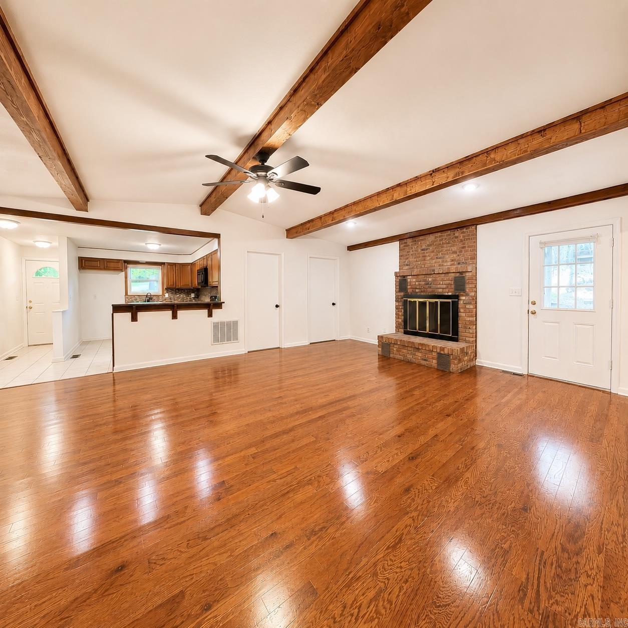 636 W Cliff Drive Property Photo 17