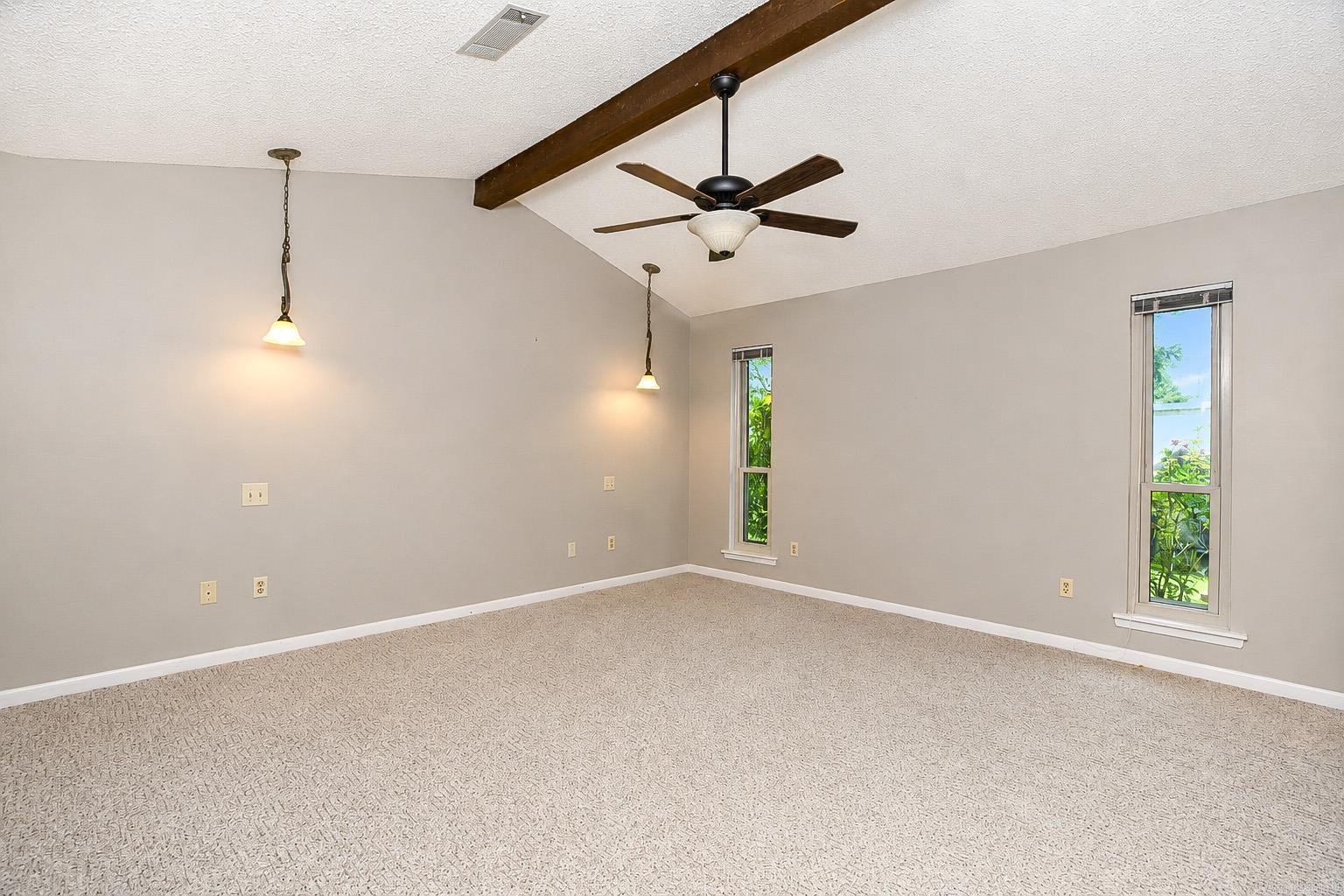 2221 Meadowpond Trail Property Photo 19