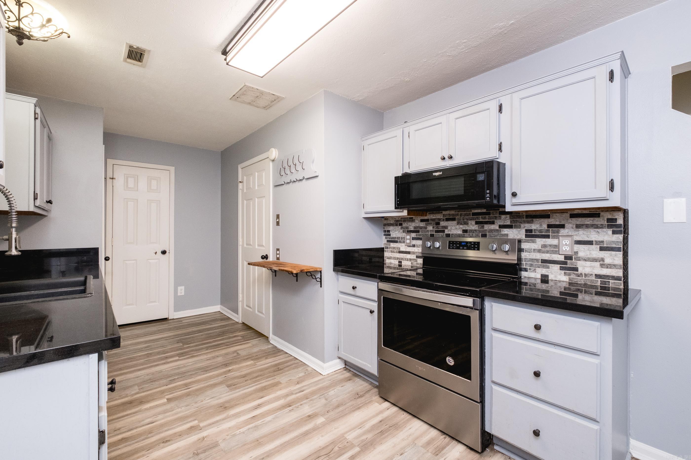 6 Hickory Ridge Road Property Photo 49