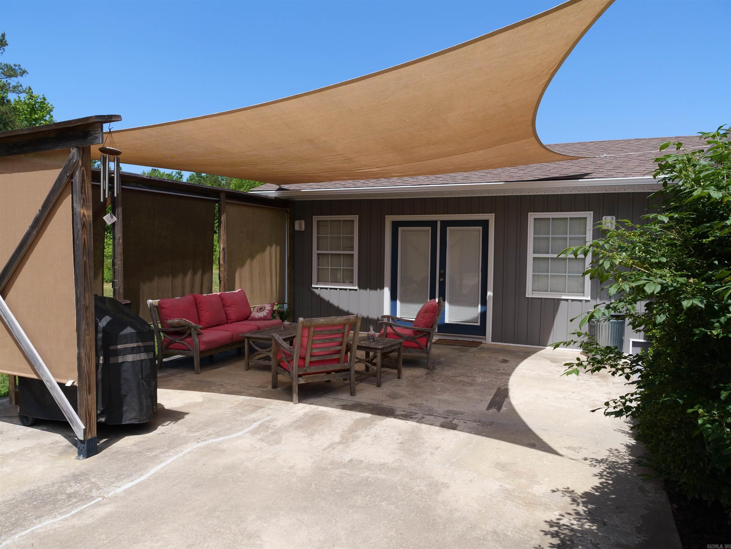 19 Wynn Stadium Road Property Photo 2