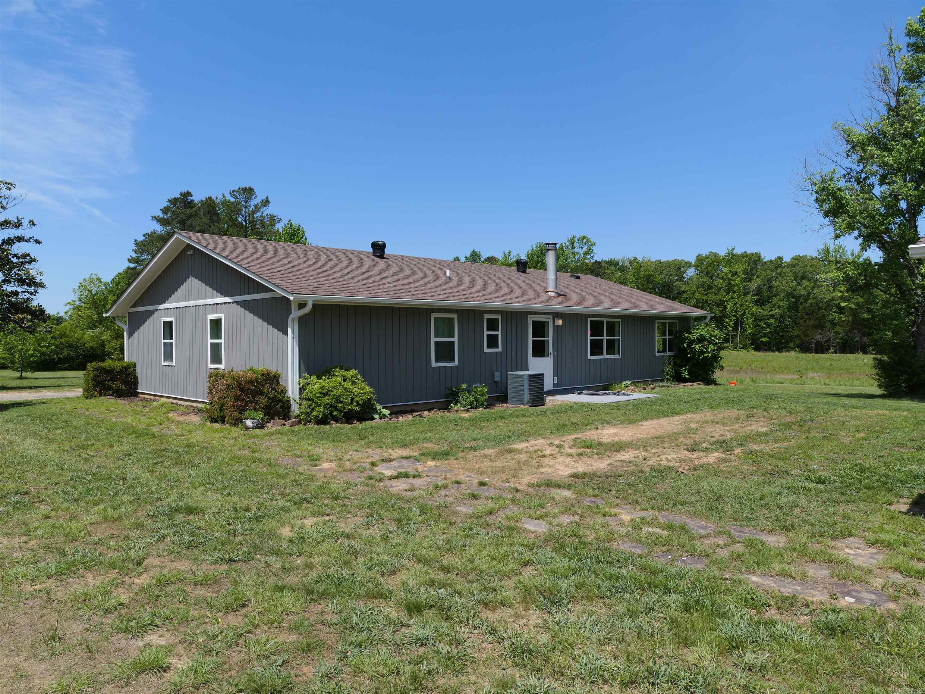 19 Wynn Stadium Road Property Photo 6