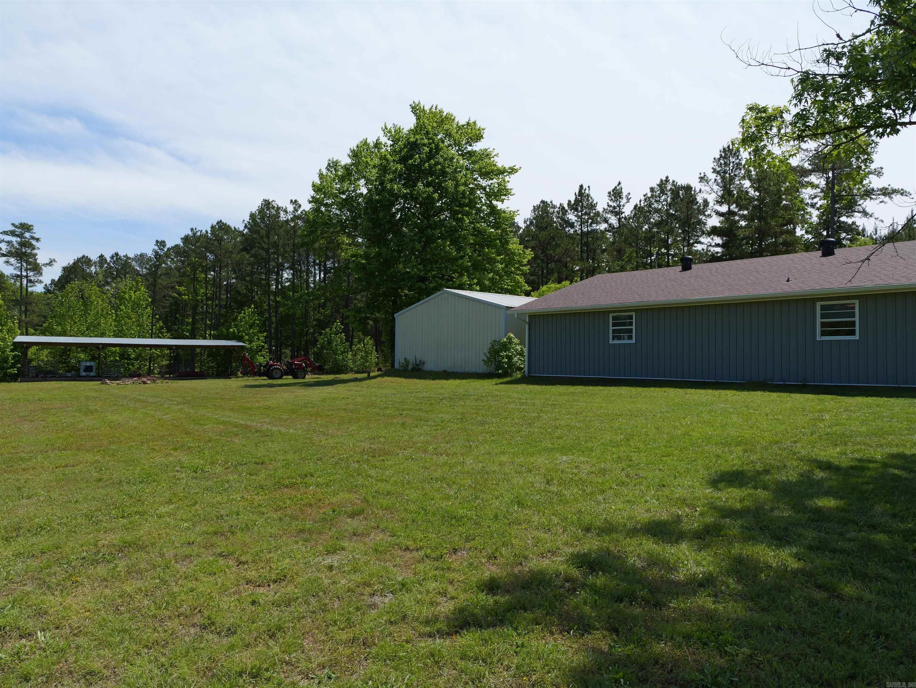 19 Wynn Stadium Road Property Photo 7