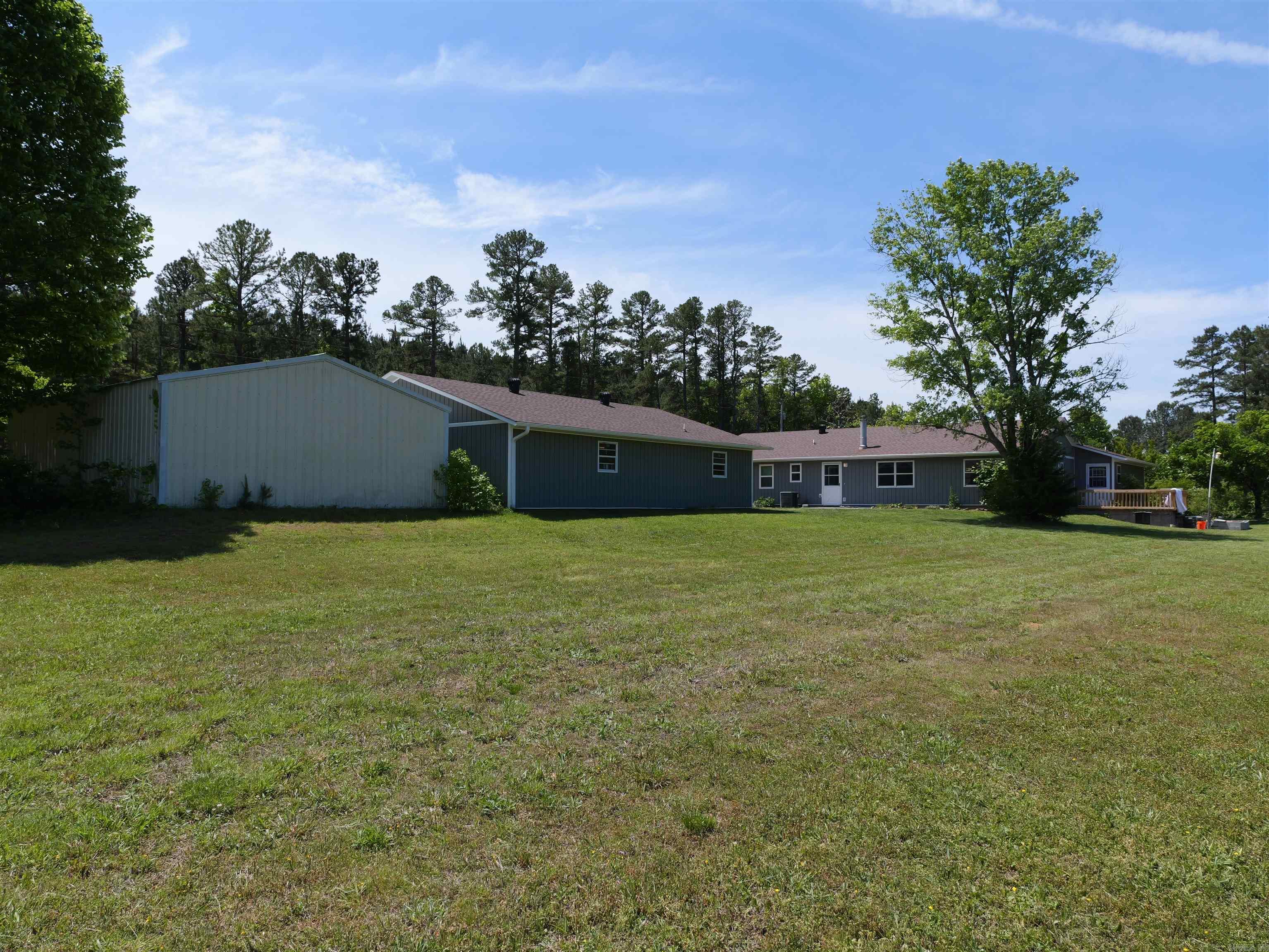 19 Wynn Stadium Road Property Photo 8