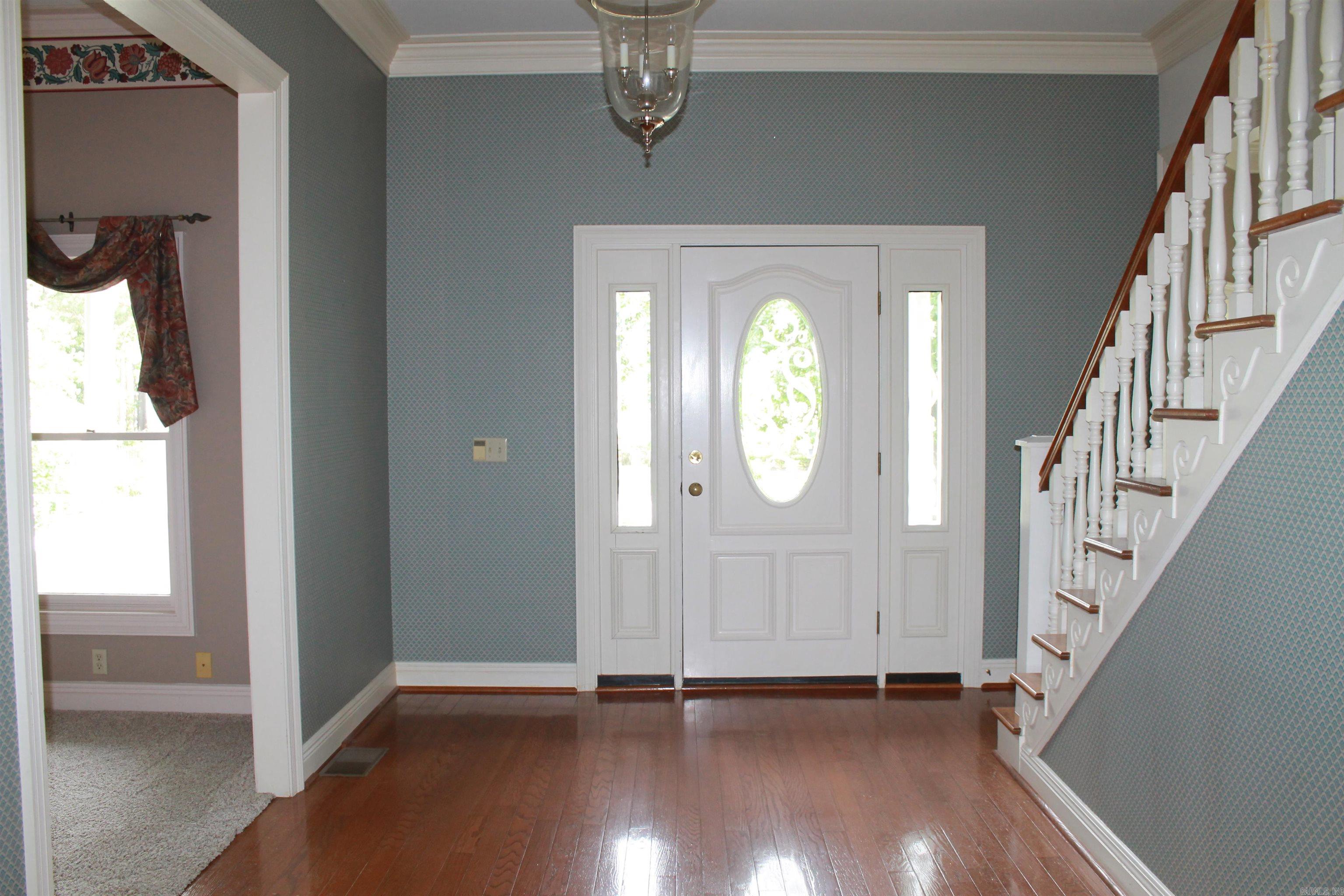 2314 Pathway Property Photo 6