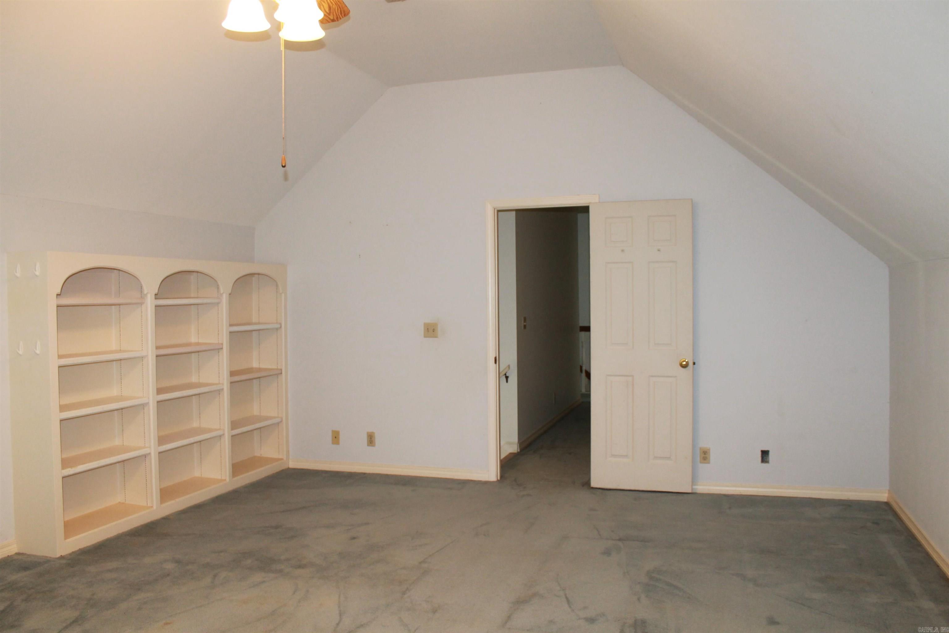 2314 Pathway Property Photo 27