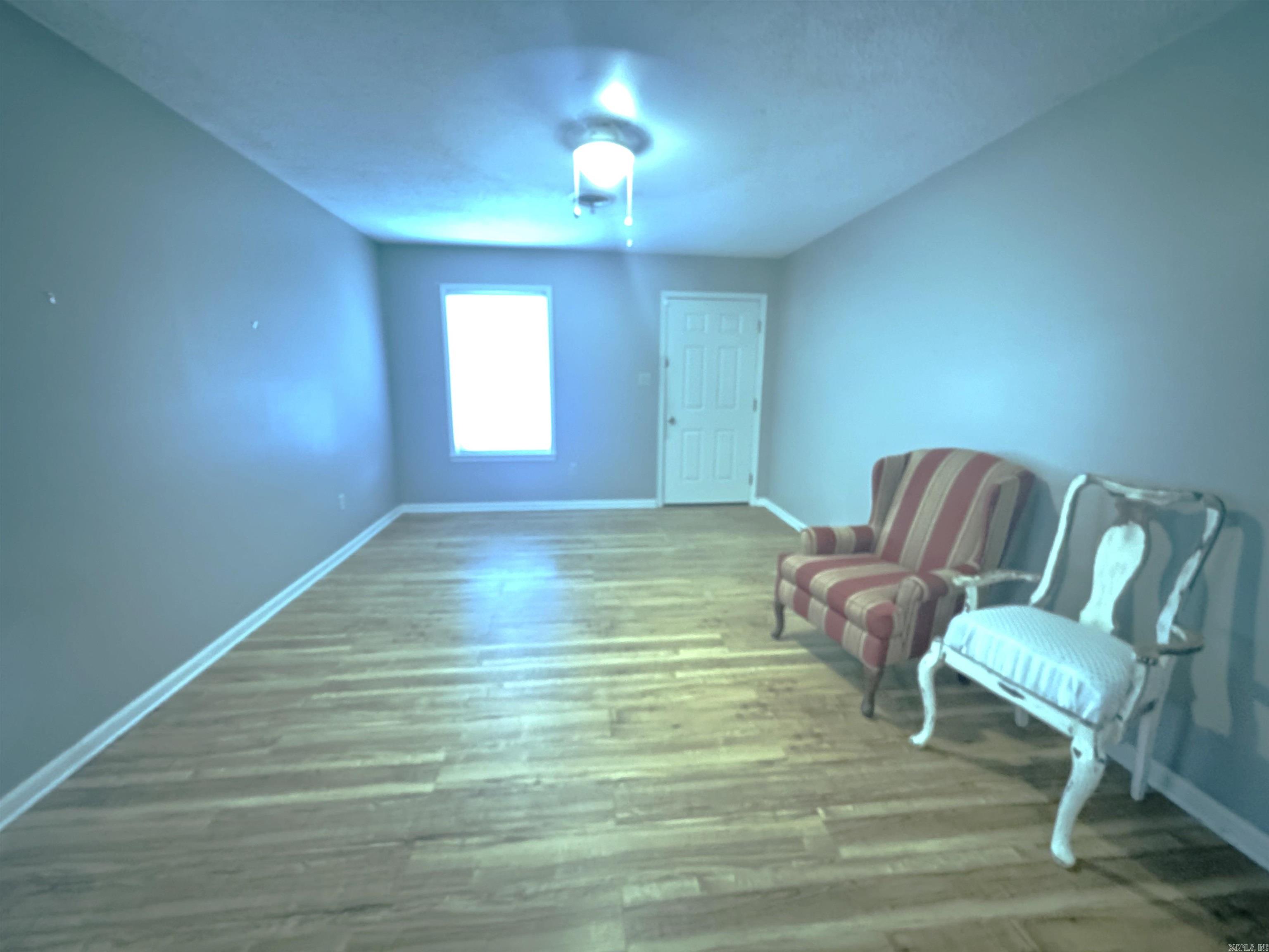 1258 Ouida St Property Photo 4