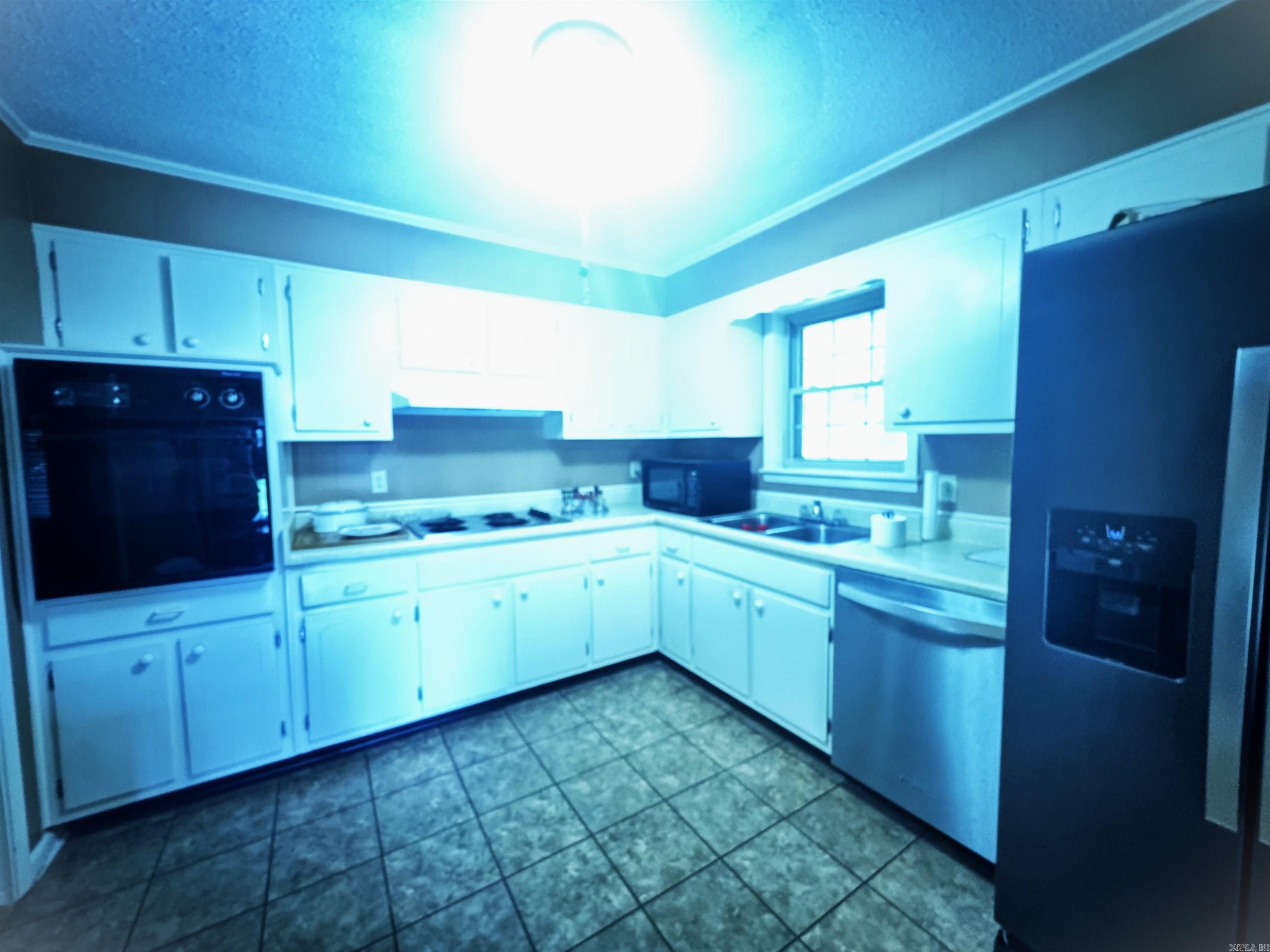 1258 Ouida St Property Photo 7
