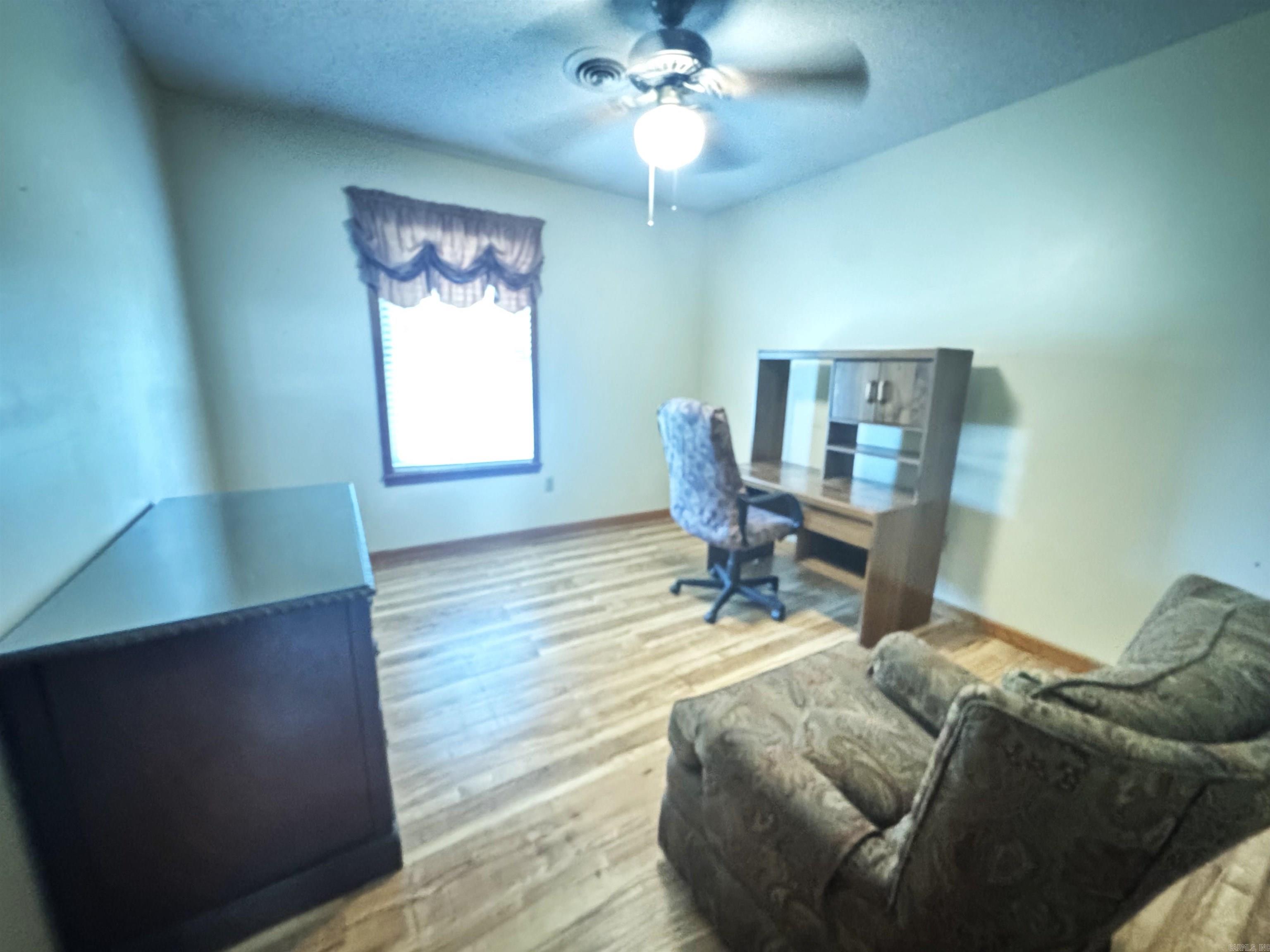 1258 Ouida St Property Photo 12