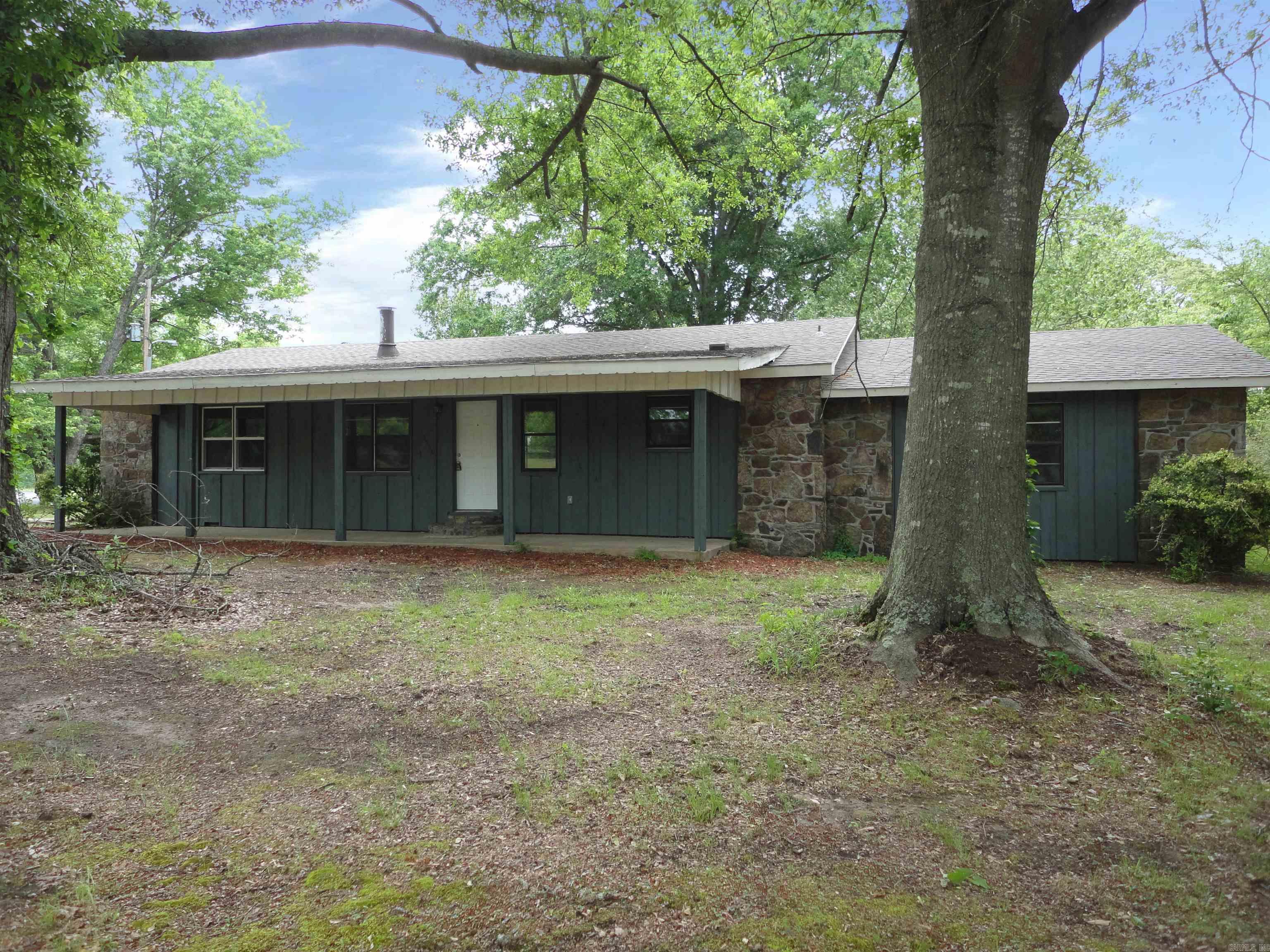 3510 Hwy 63 Property Photo 1