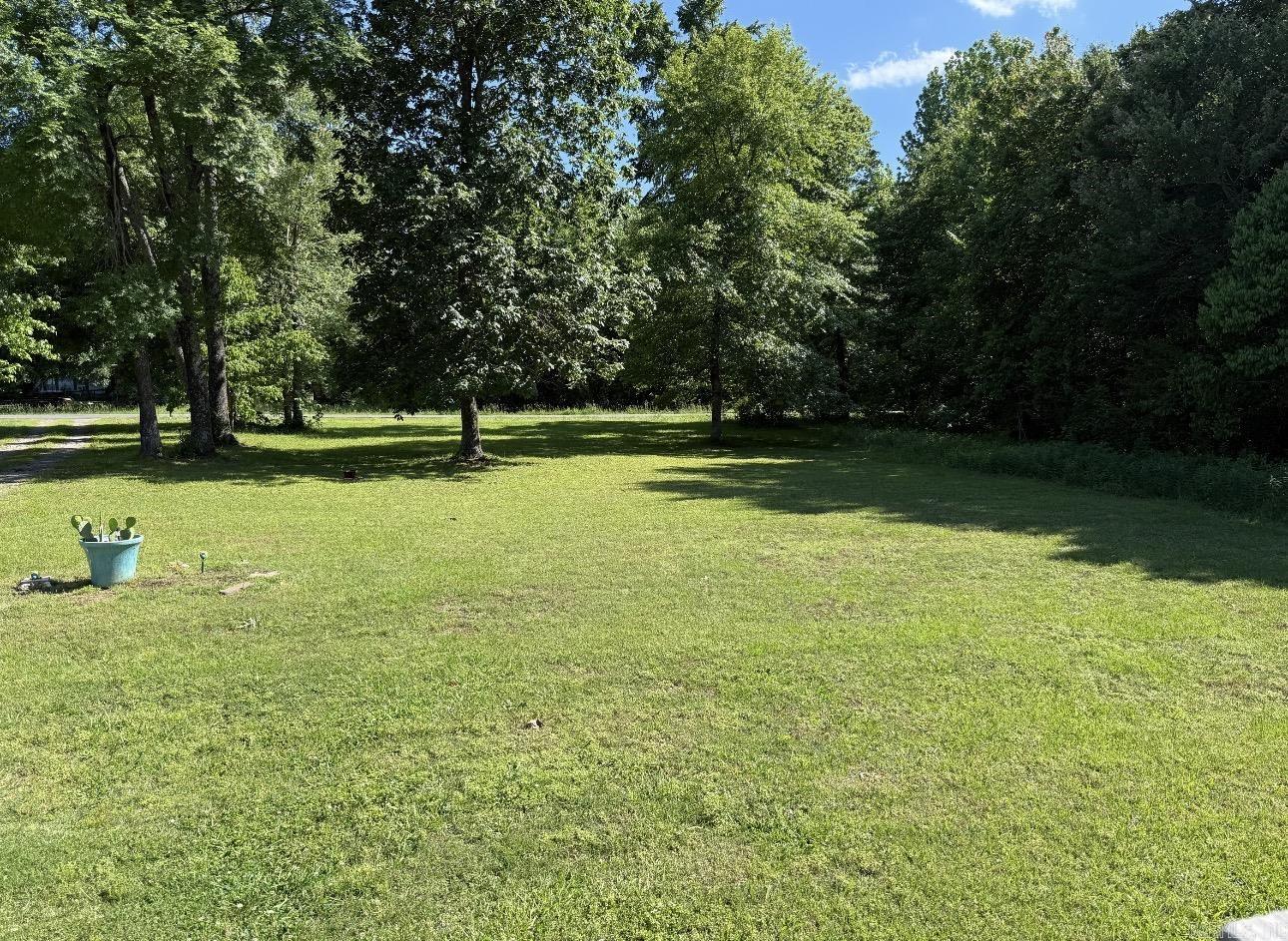 11 Leon Lane Property Photo 17