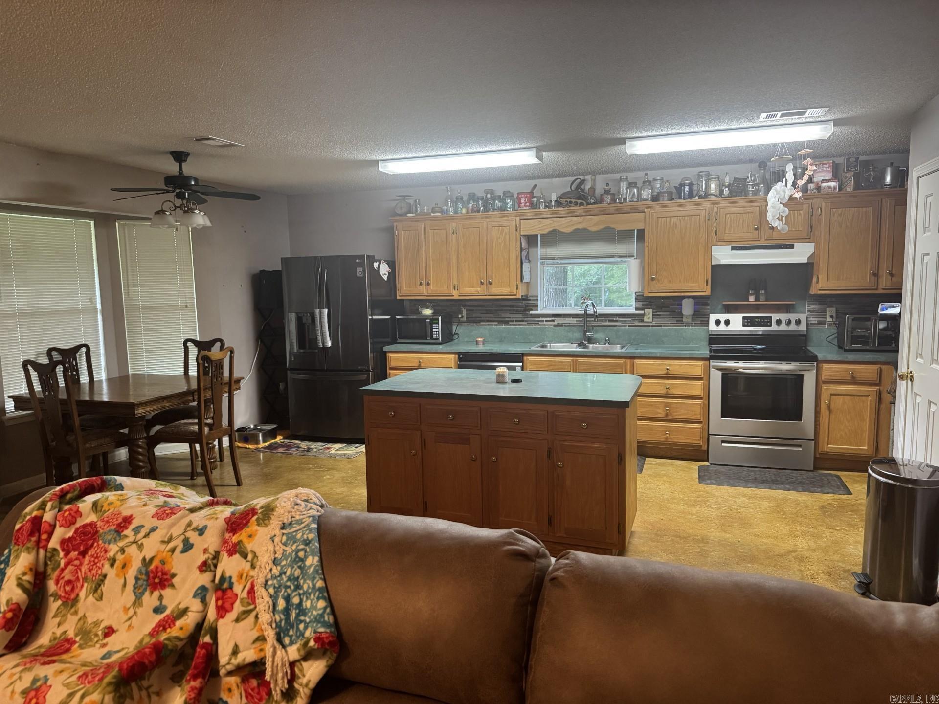 185 State Hwy 273 Property Photo 20