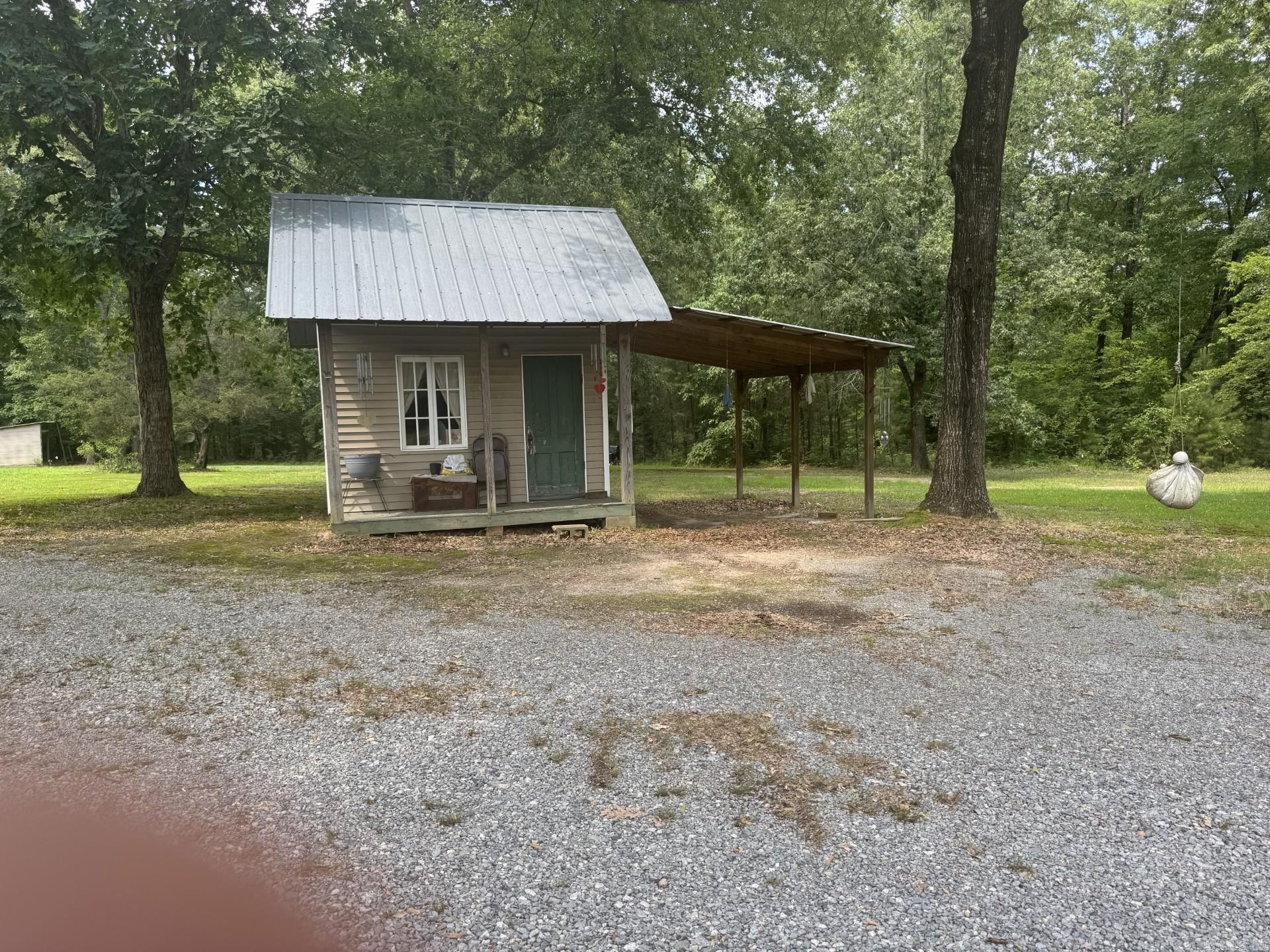 185 State Hwy 273 Property Photo 37