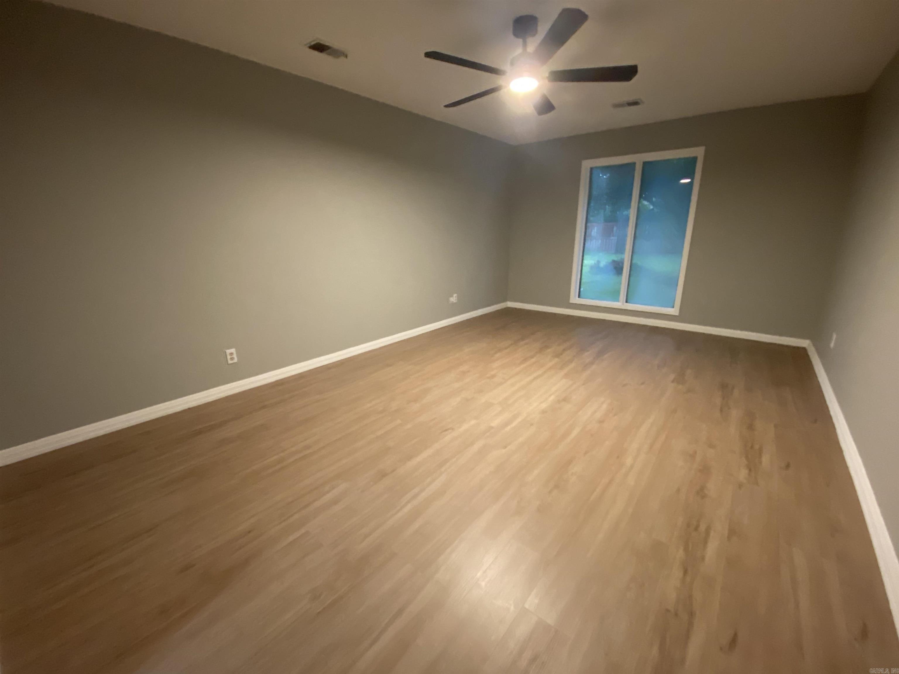 208 Ada Drive Property Photo 9