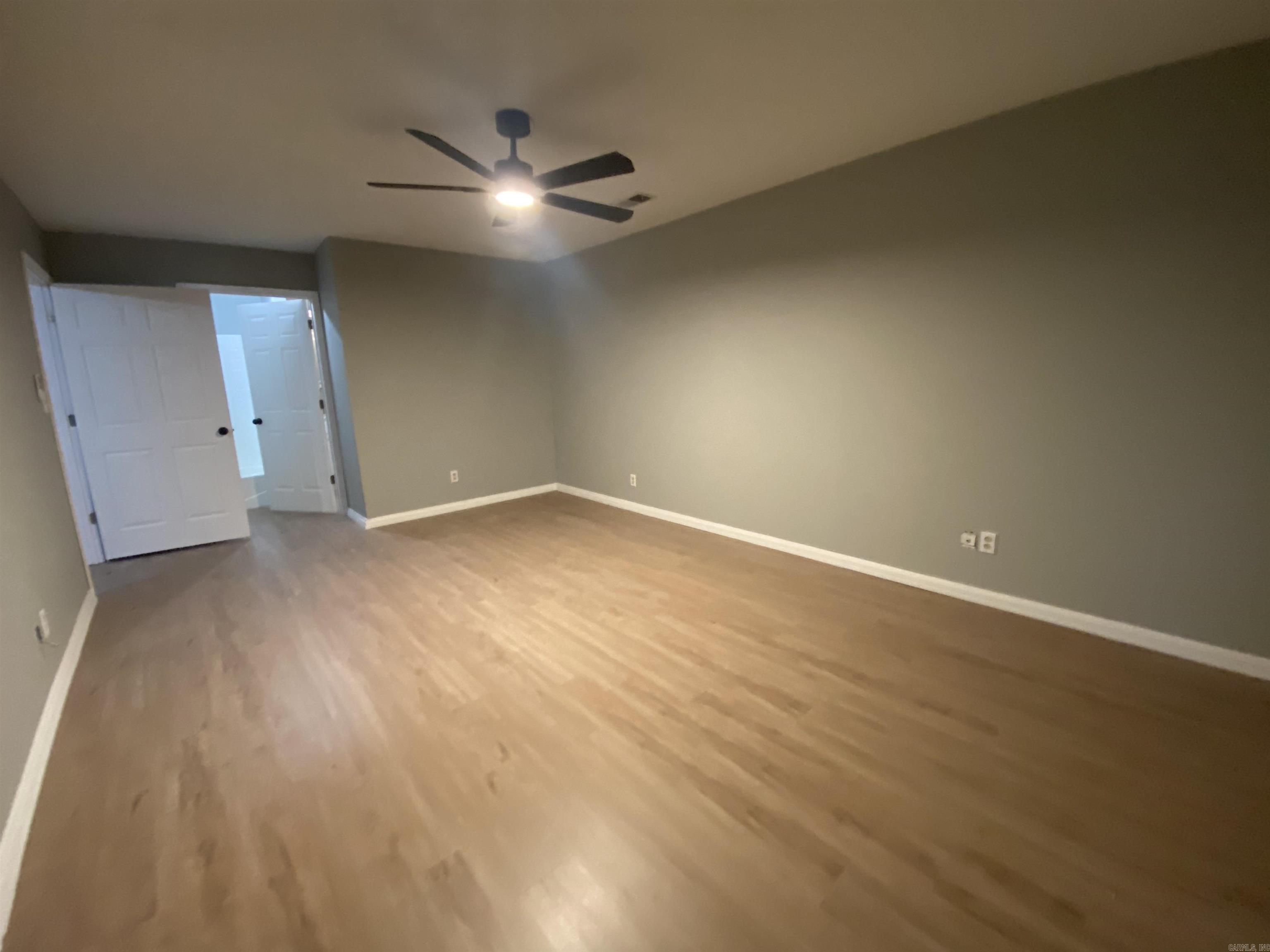 208 Ada Drive Property Photo 10