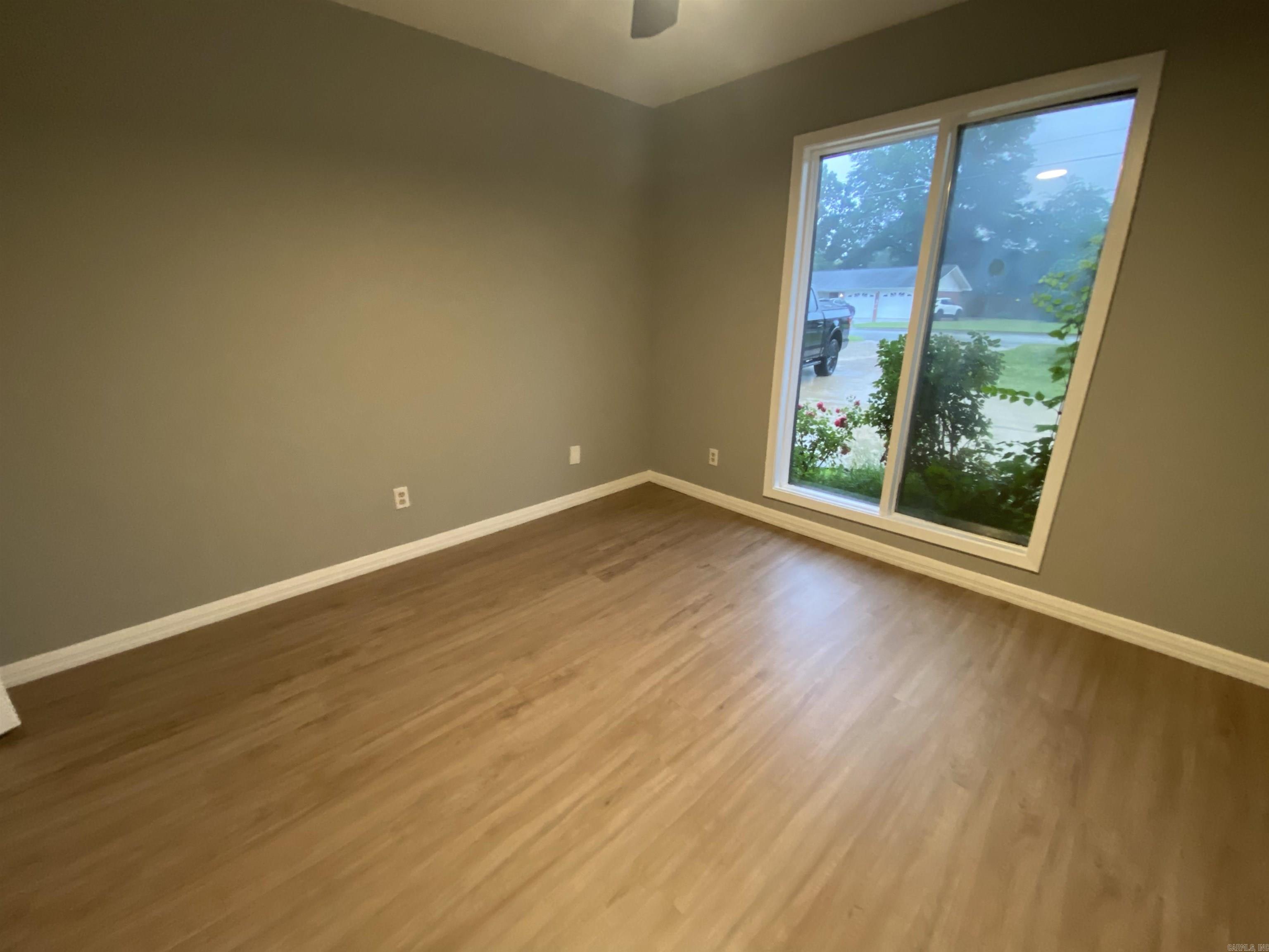 208 Ada Drive Property Photo 18