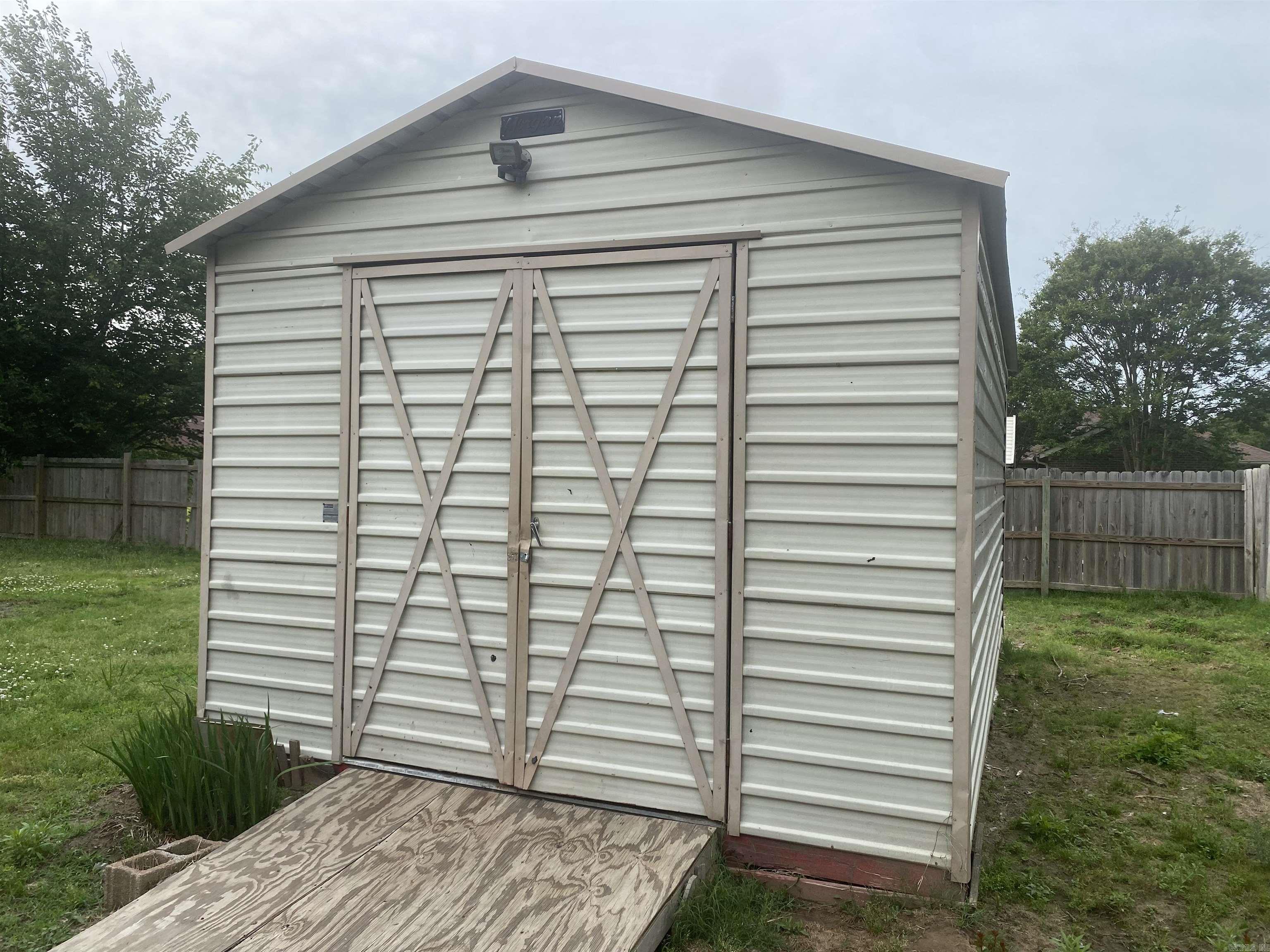 208 Ada Drive Property Photo 26