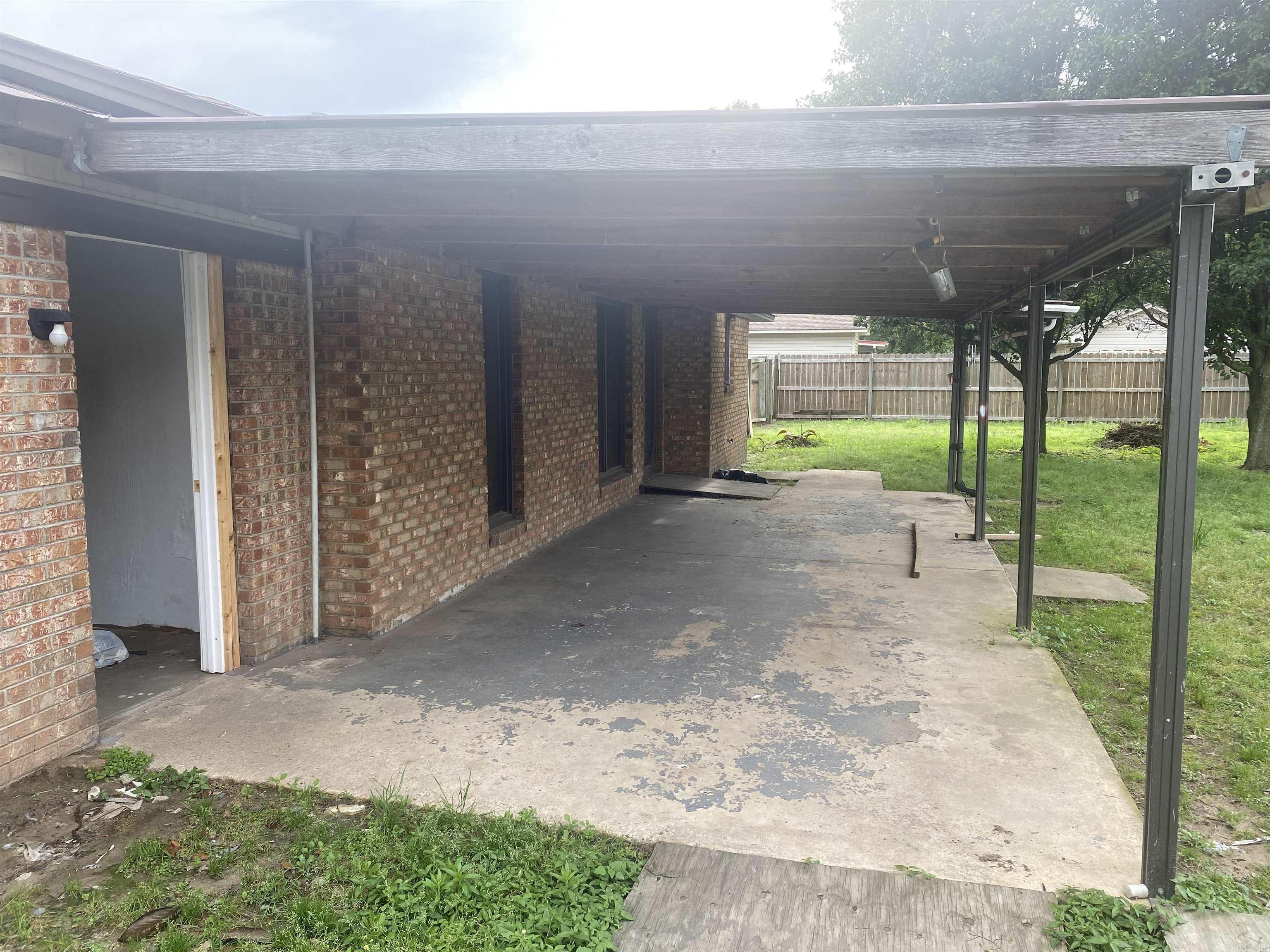 208 Ada Drive Property Photo 27