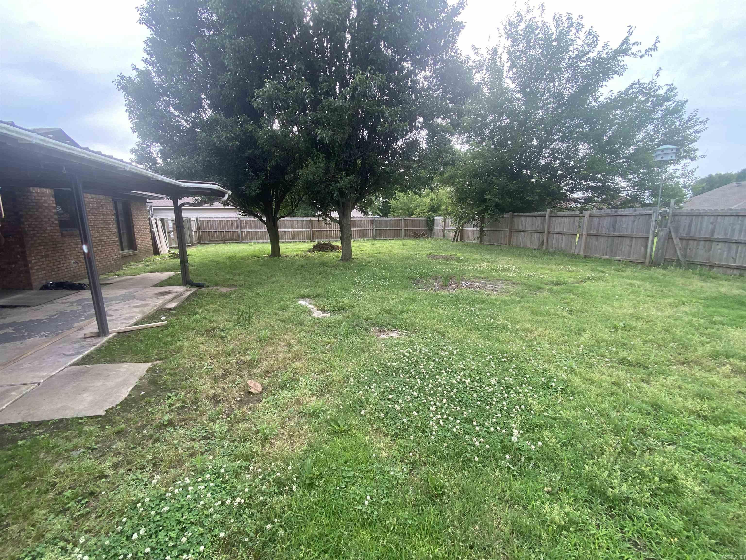 208 Ada Drive Property Photo 28