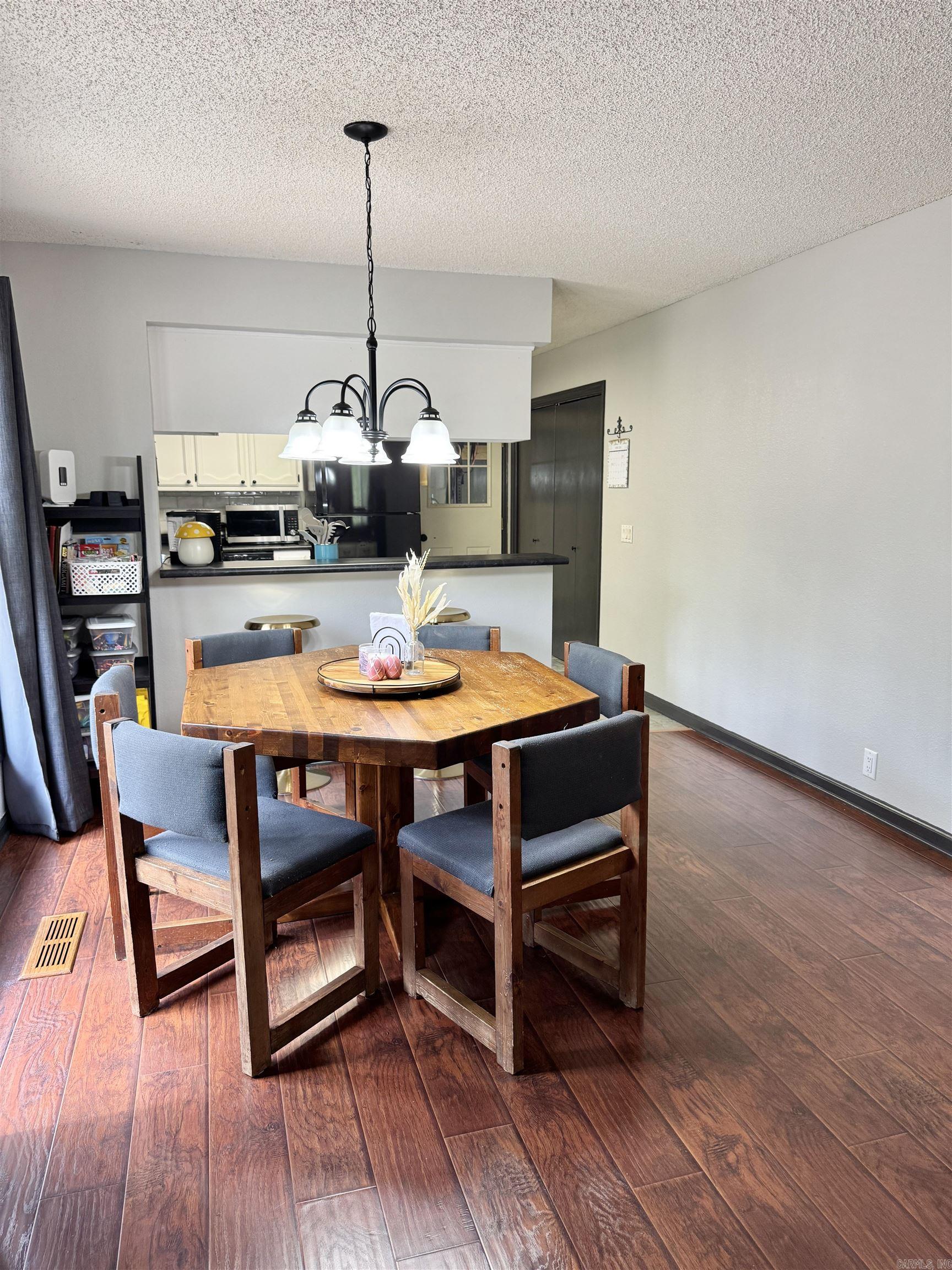 25 Alba Place Property Photo 11