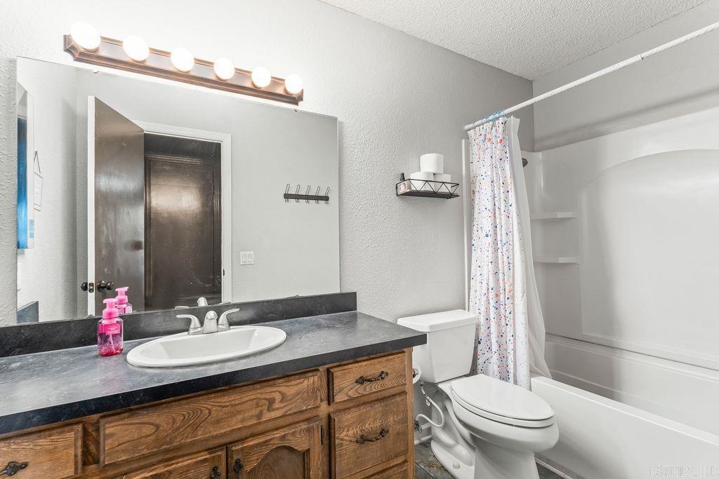 25 Alba Place Property Photo 27