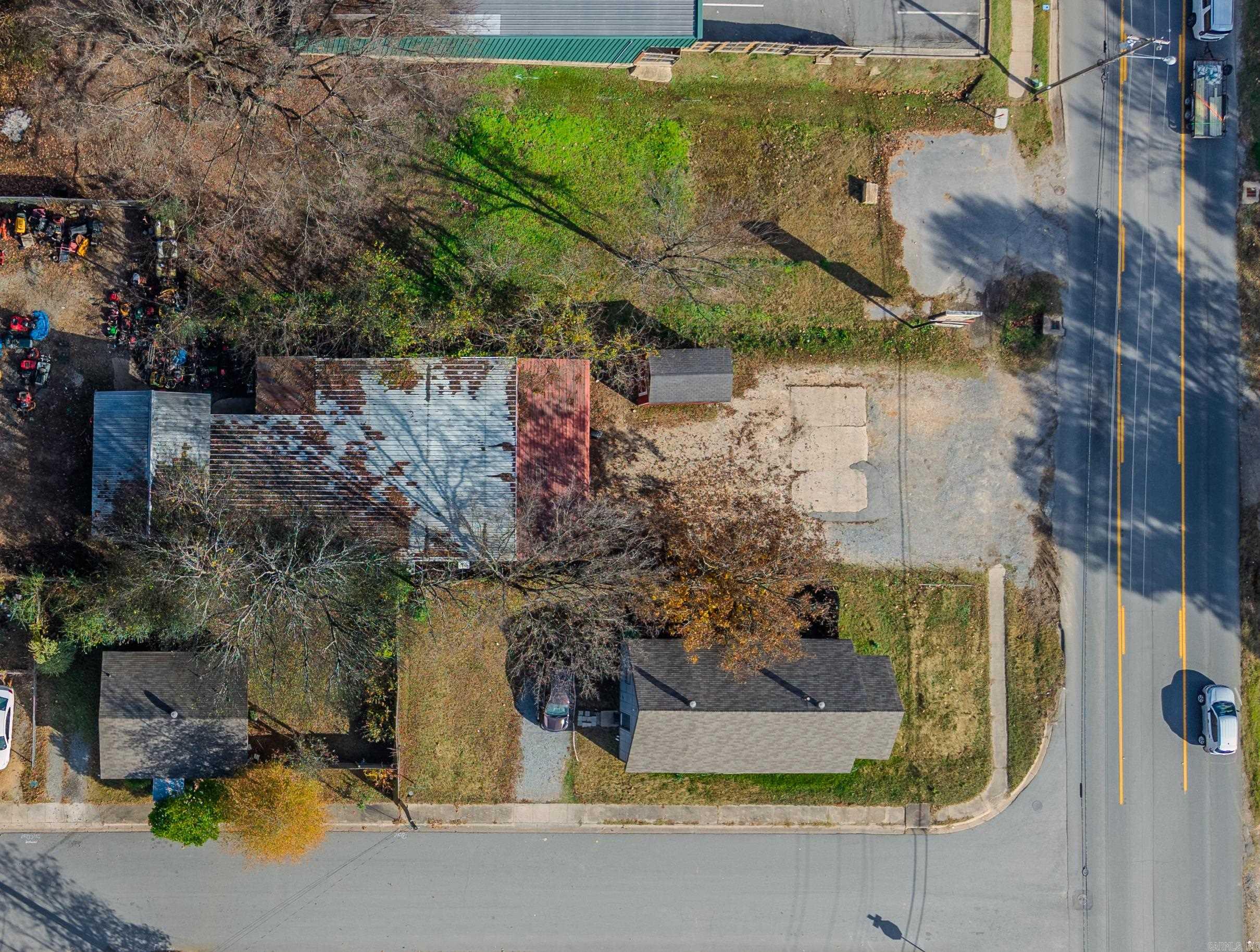 704 Edison Avenue Property Photo 6