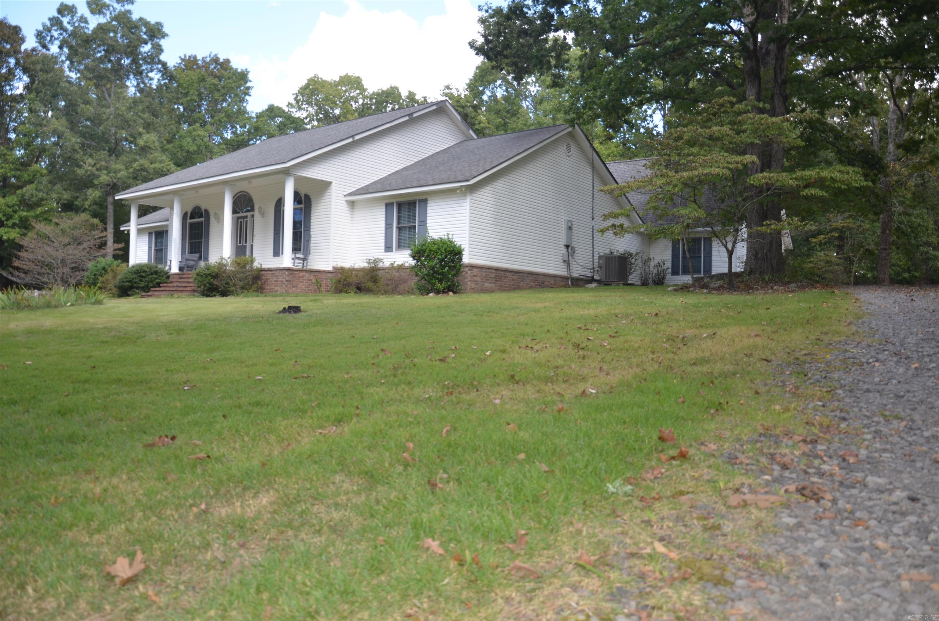 210 Deer Run Cove Property Photo 2