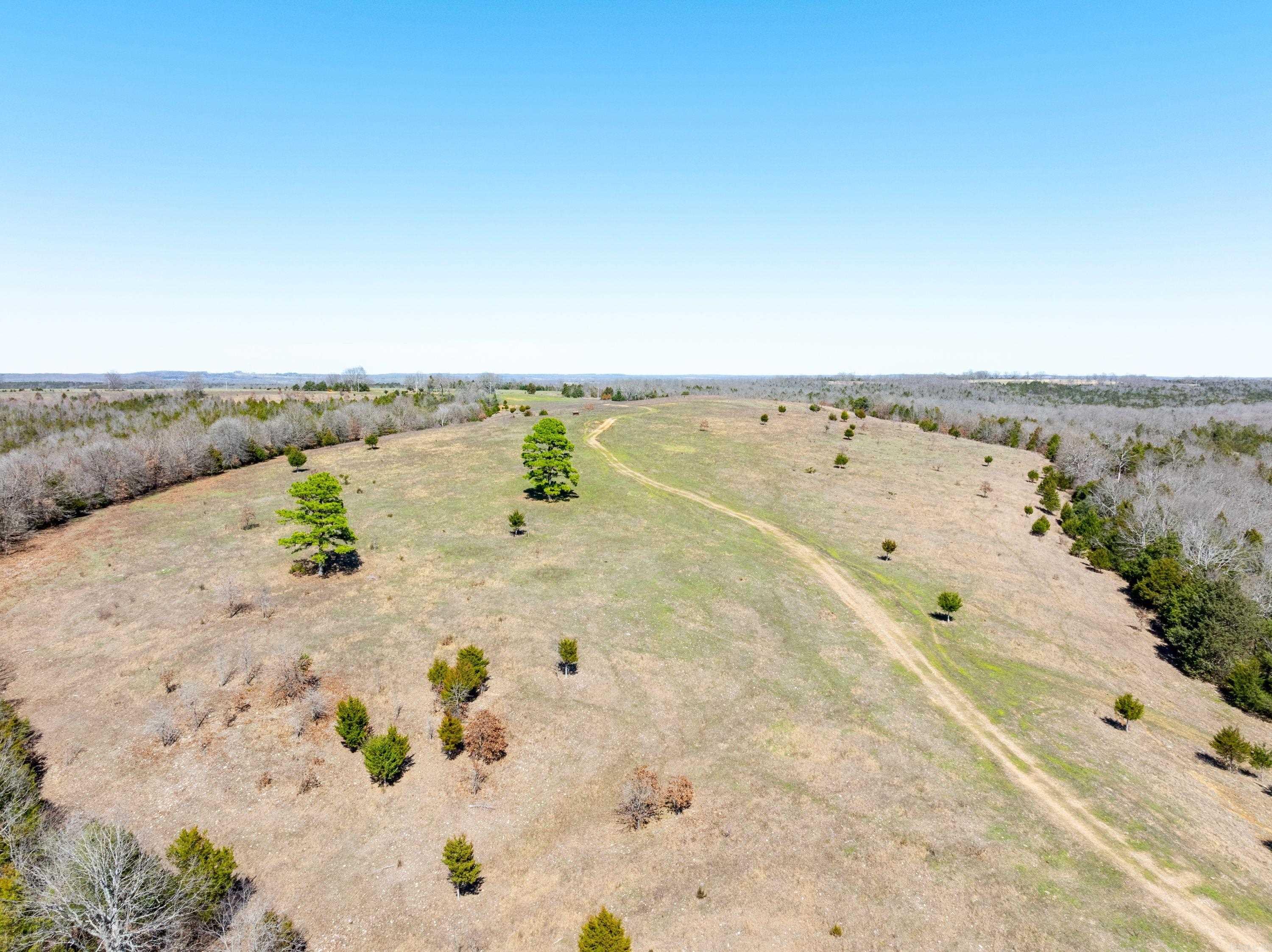 Cr 232 Property Photo 2