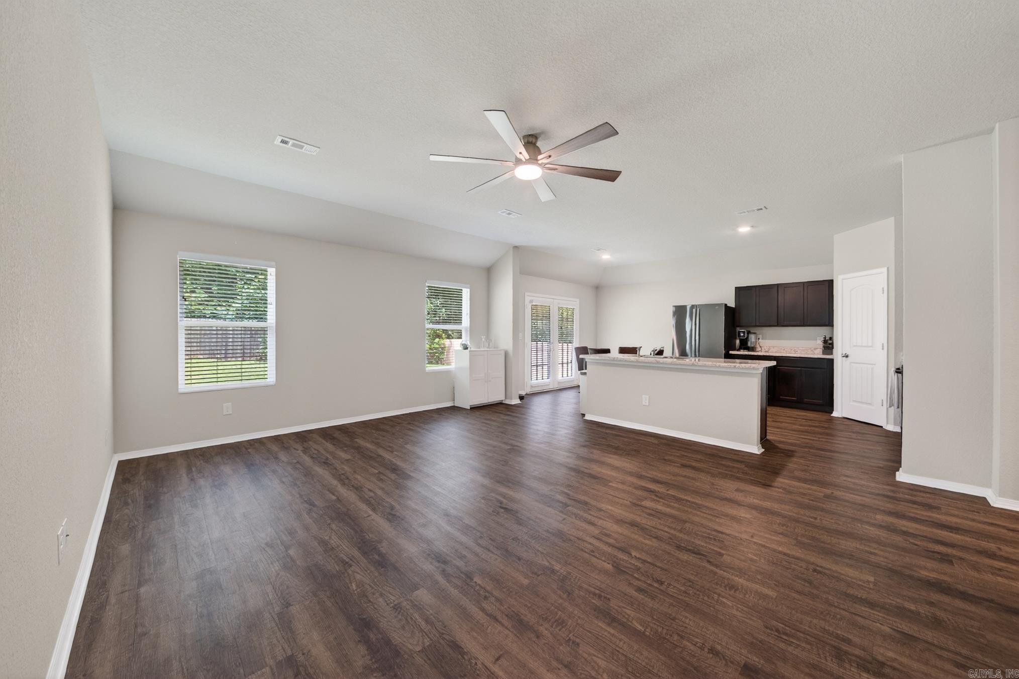 23 Erwin Drive Property Photo 6