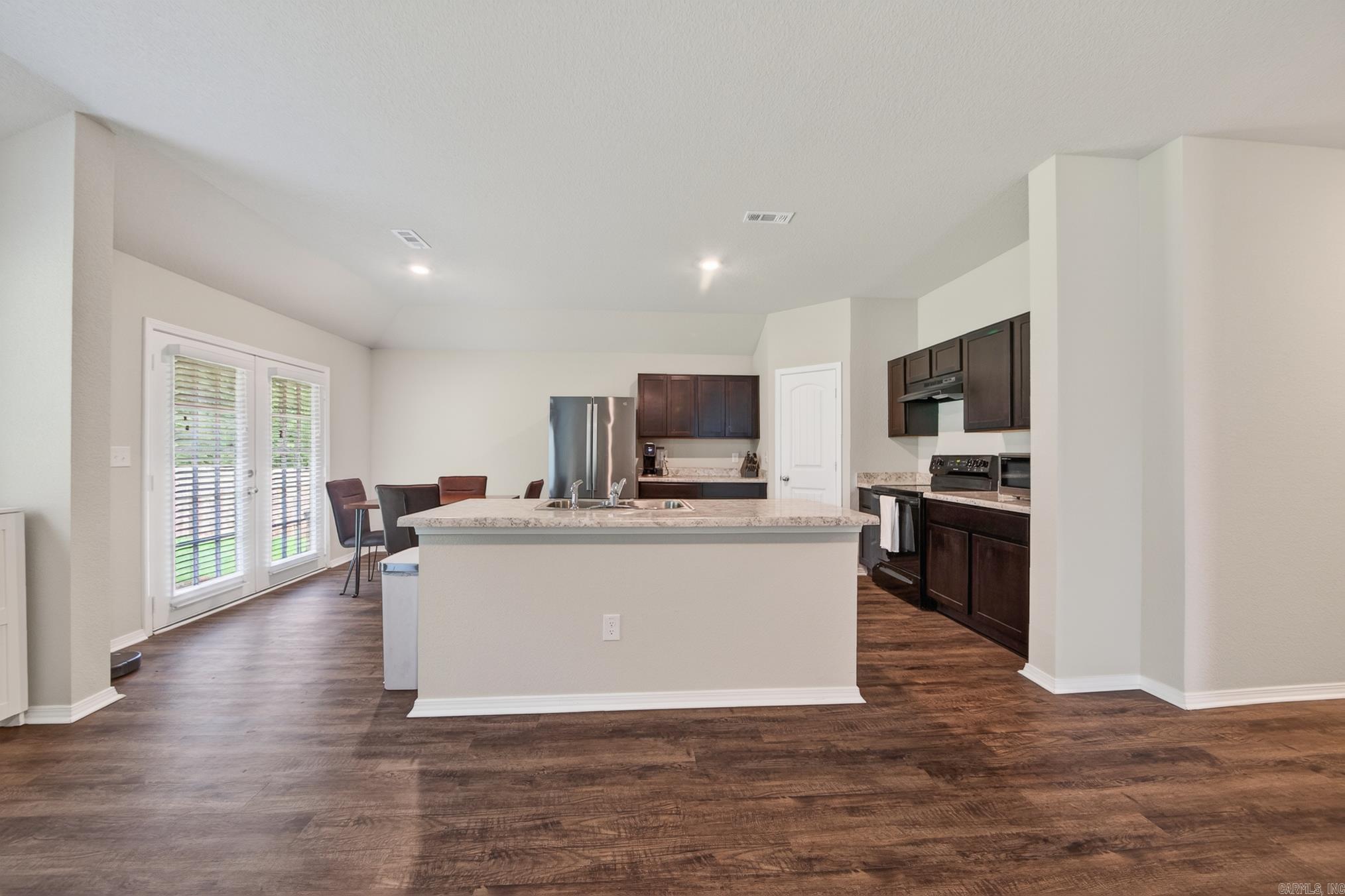23 Erwin Drive Property Photo 9