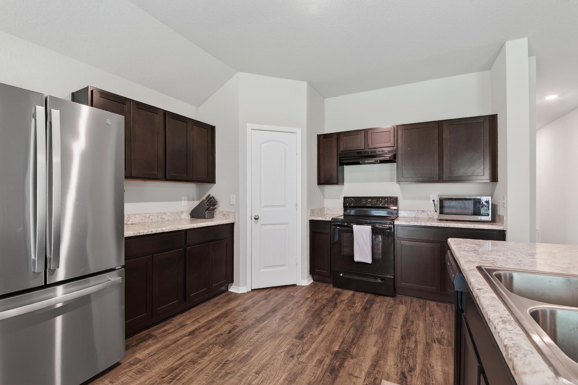 23 Erwin Drive Property Photo 16