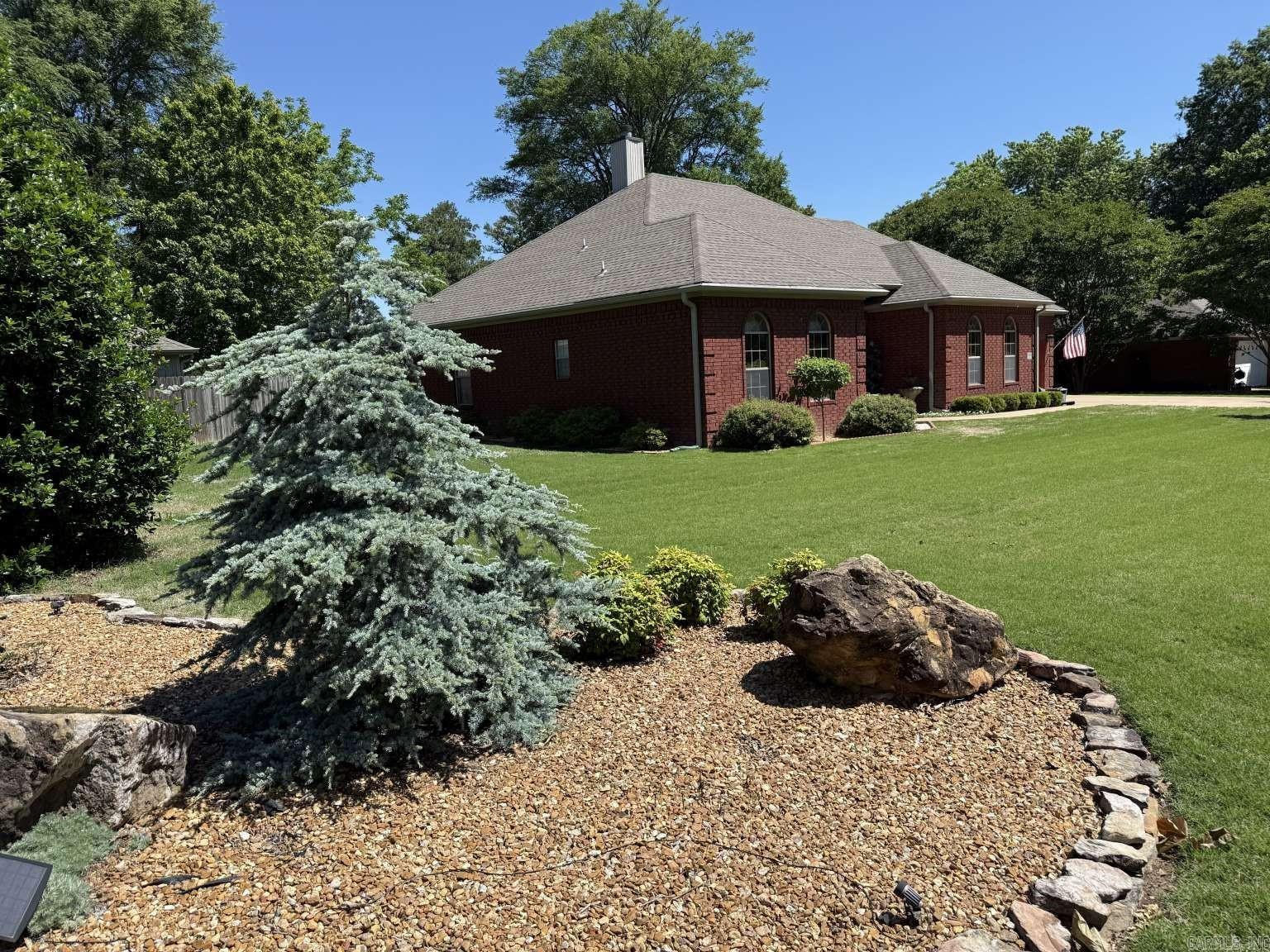 1800 Fox Meadow Lane Property Photo 2