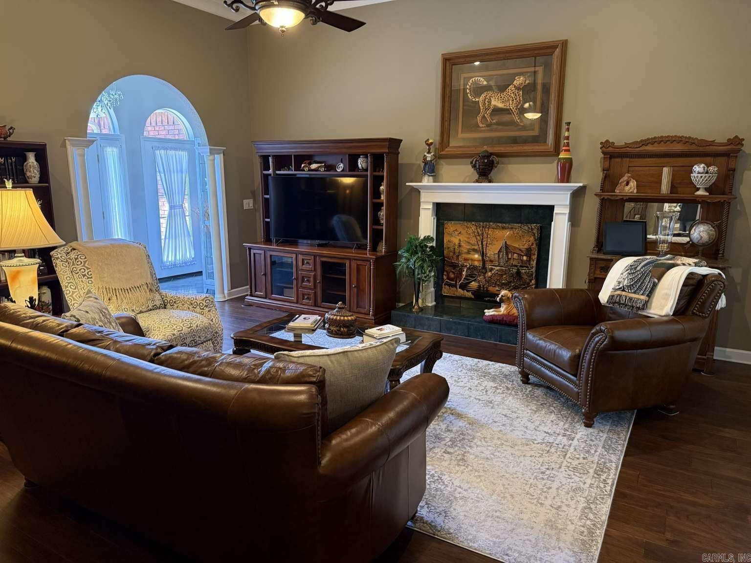 1800 Fox Meadow Lane Property Photo 5