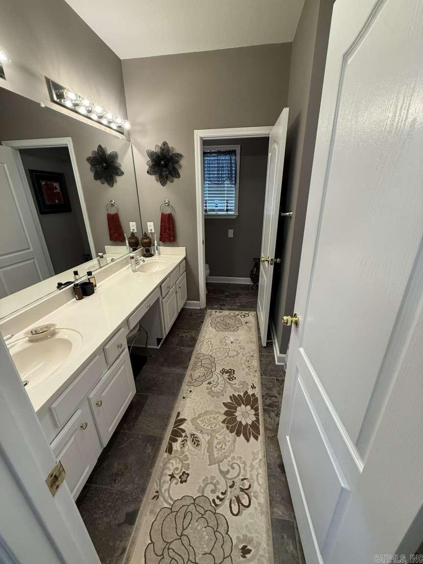 1800 Fox Meadow Lane Property Photo 16