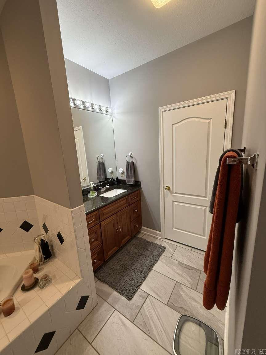 1800 Fox Meadow Lane Property Photo 21