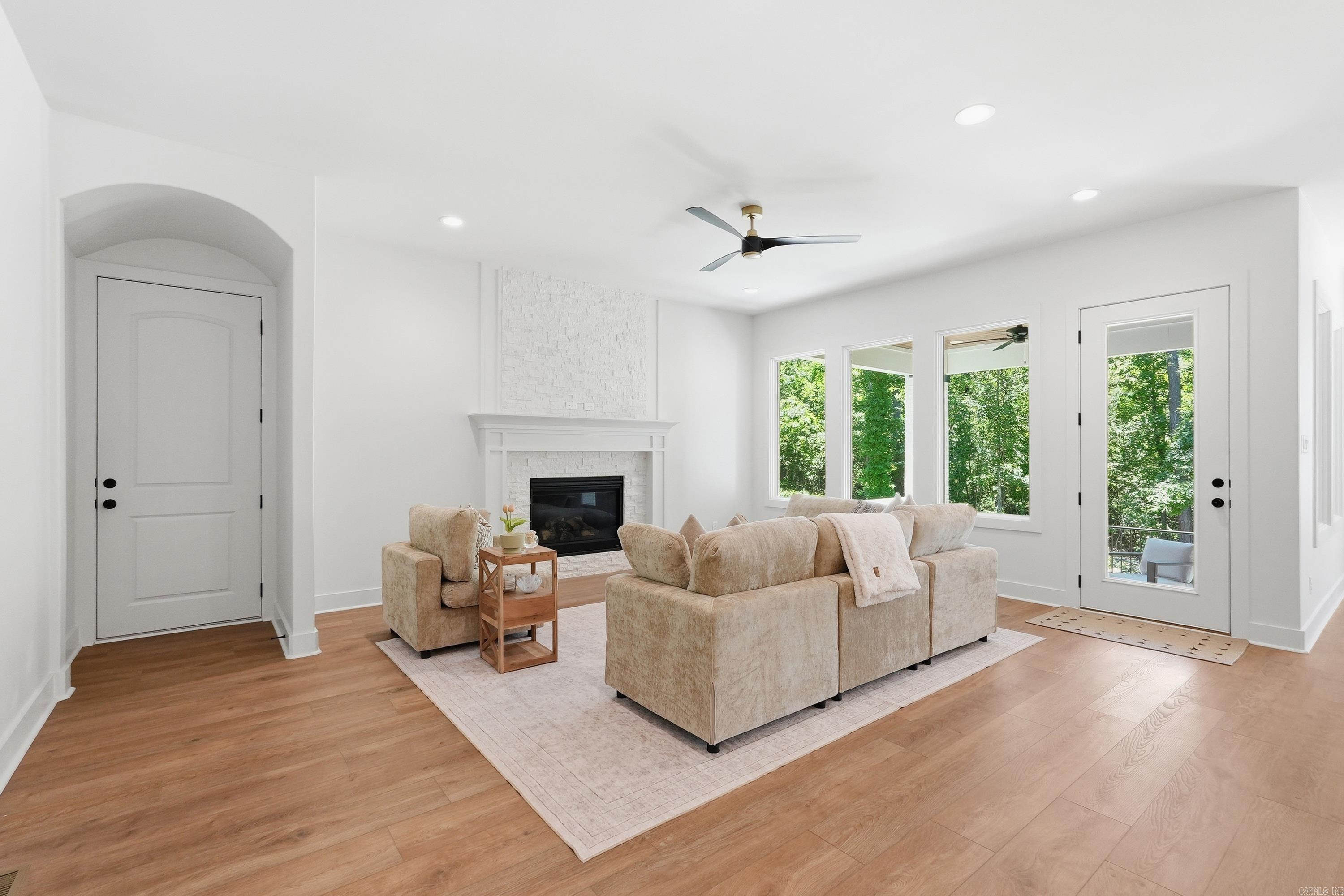 17105 Valley View Loop Property Photo 14