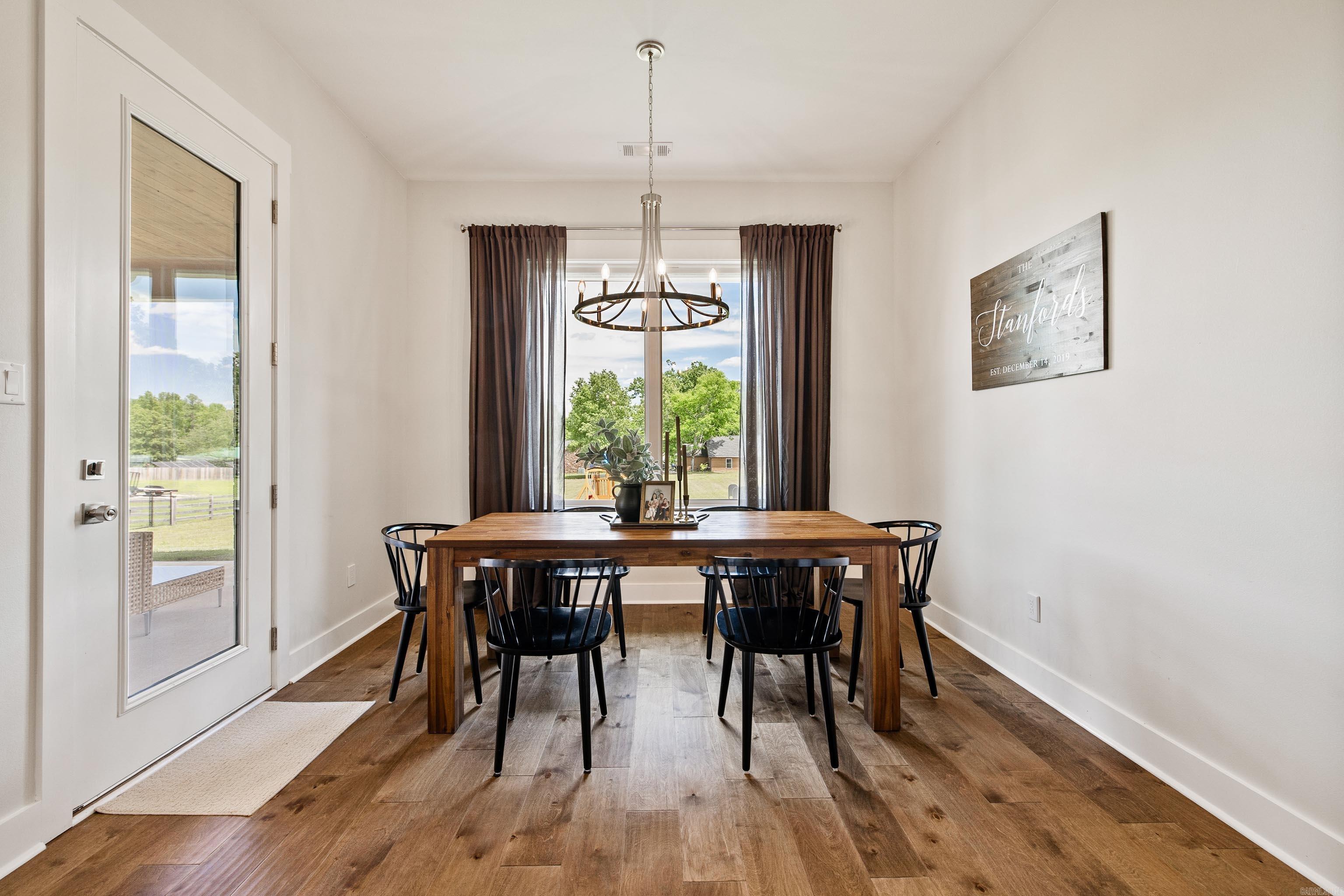 3016 Vincintage Cove Property Photo 18