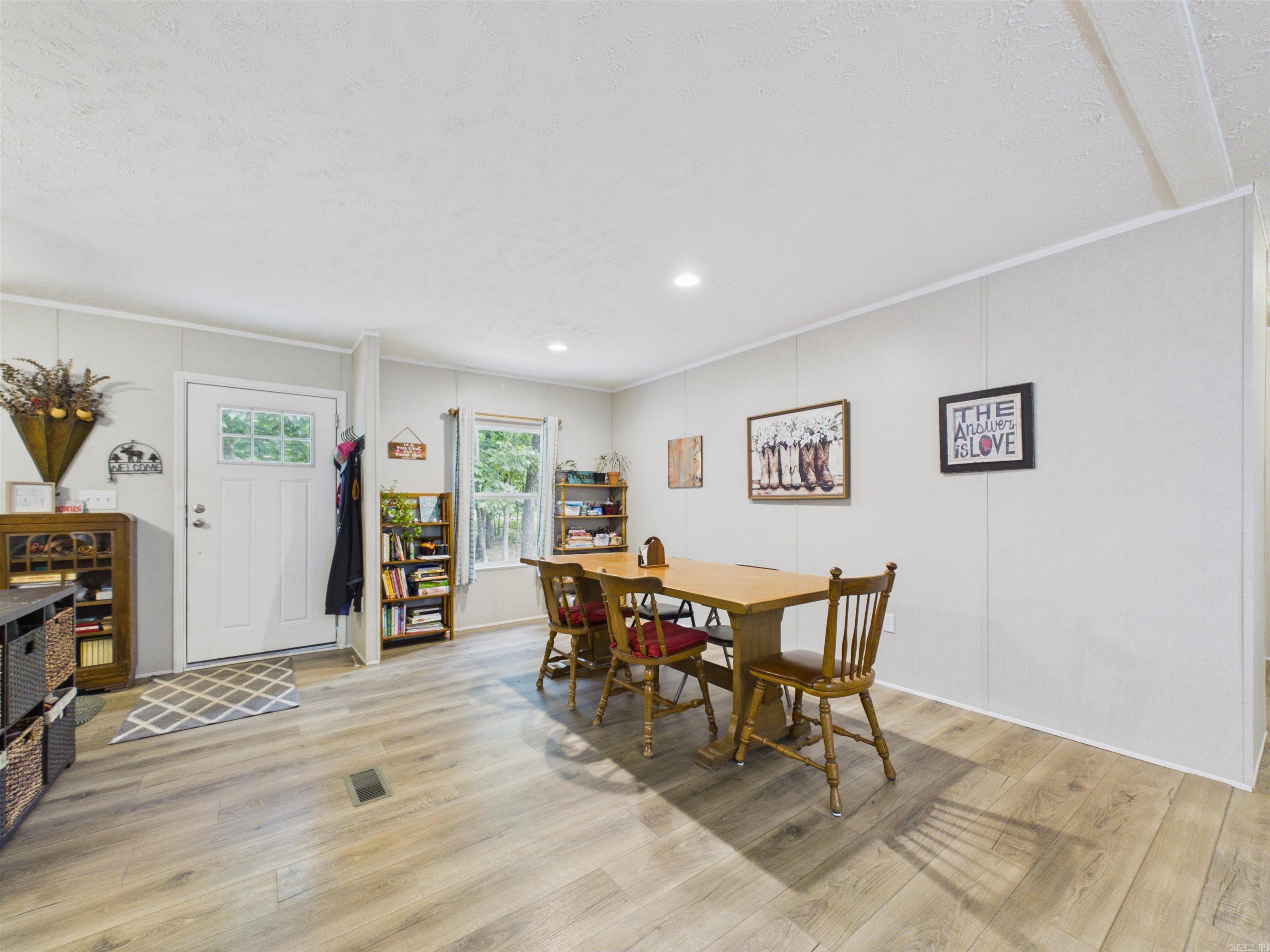 2973 Burnt Ridge Road Property Photo 5