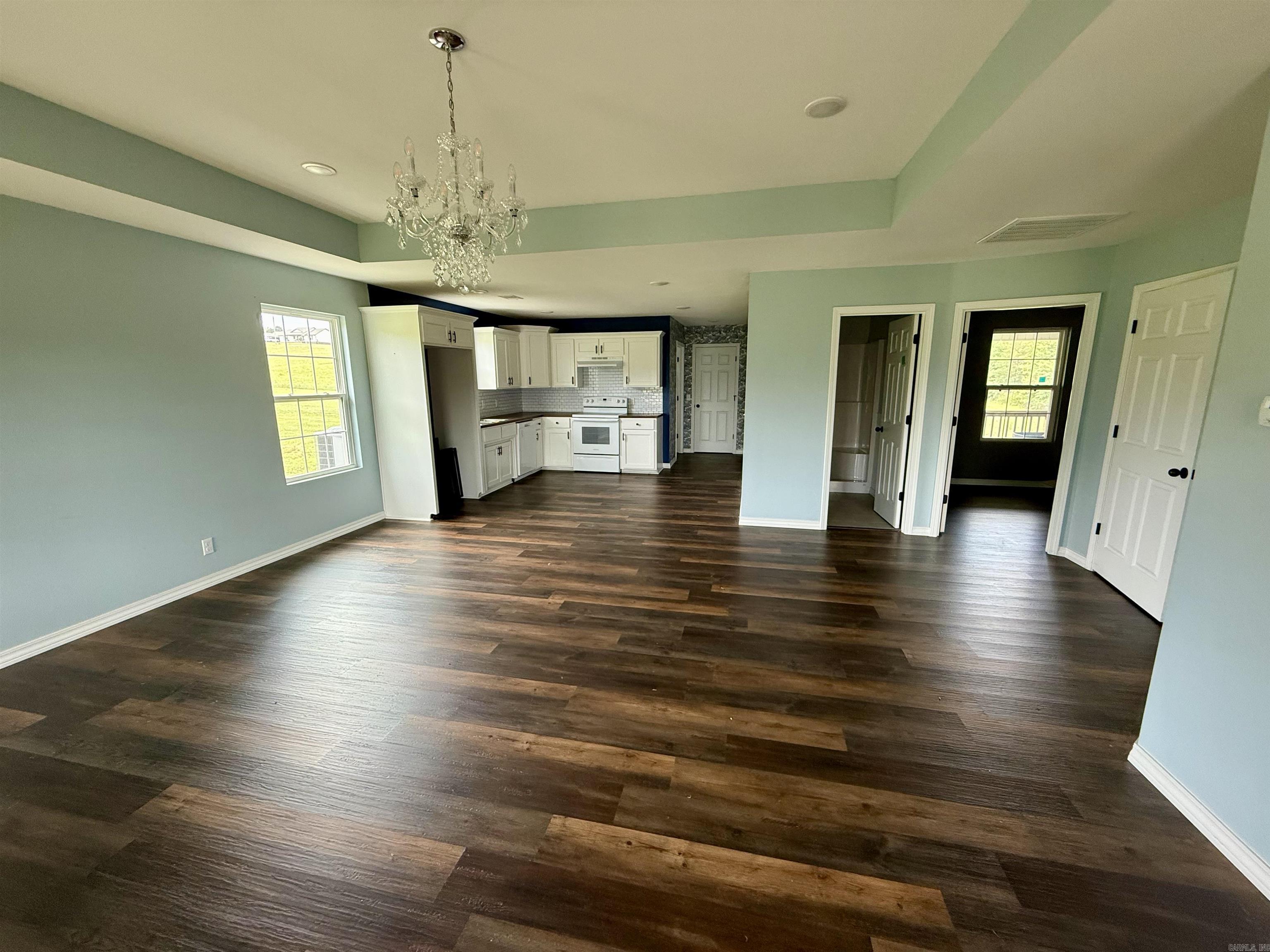 1364 Cr 3561 Property Photo 5