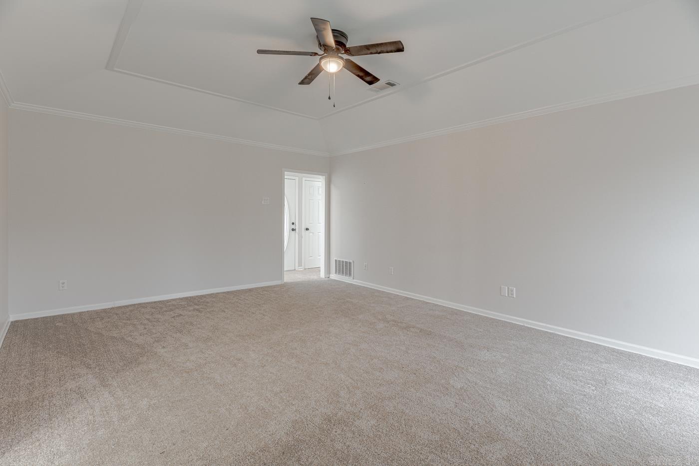 504 Honeysuckle Lane Property Photo 10