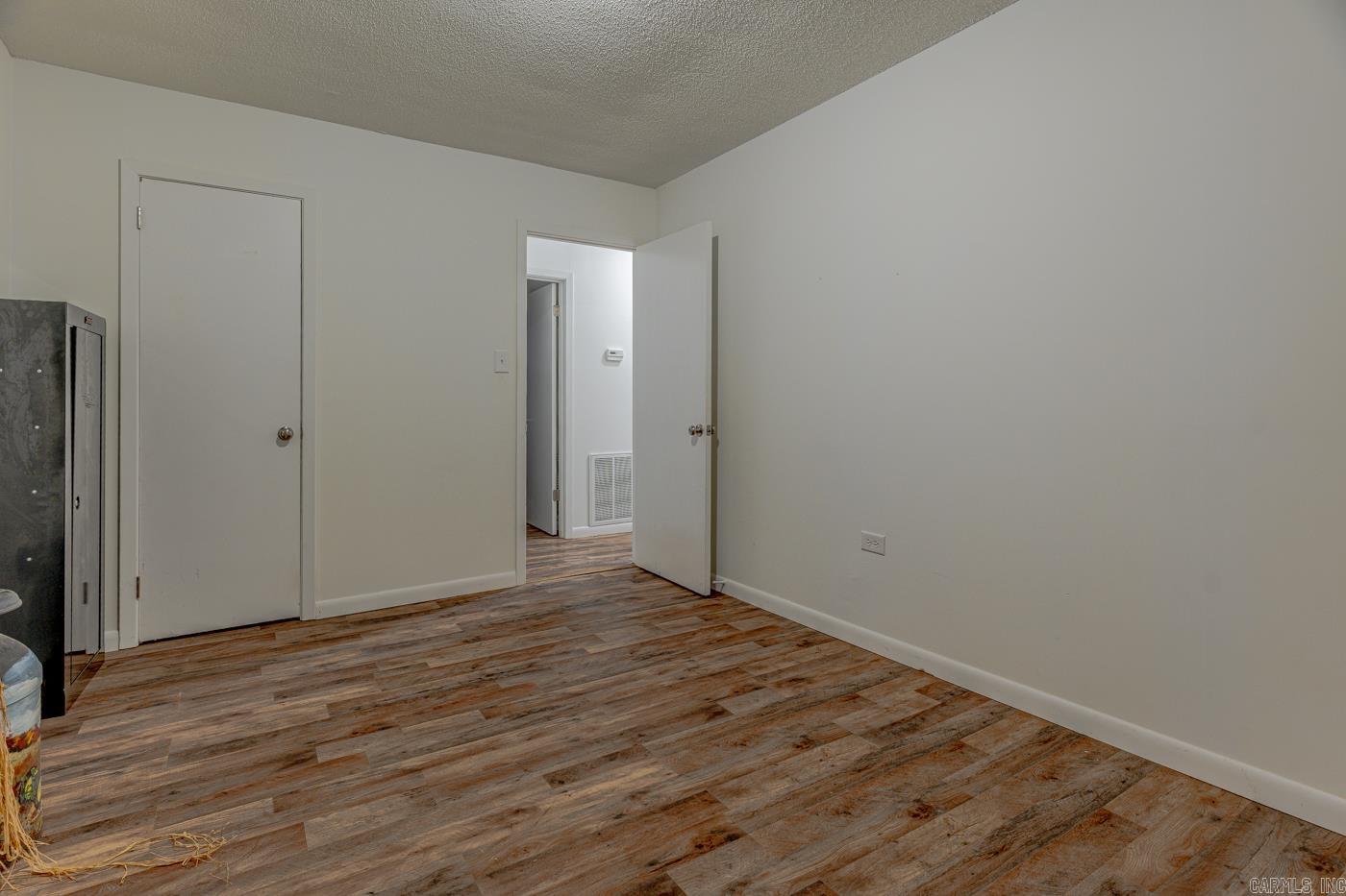 306 Walnut Drive Property Photo 24