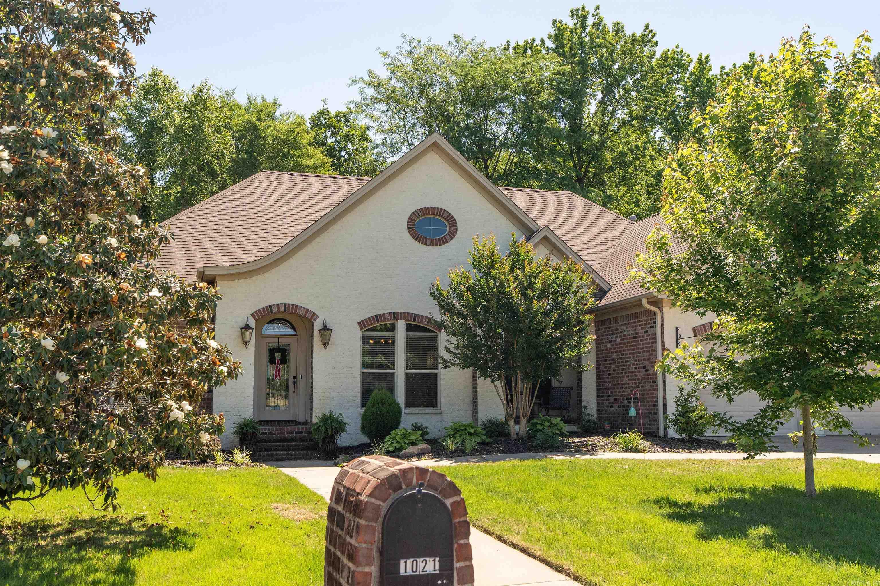 1021 Bent Tree Lane