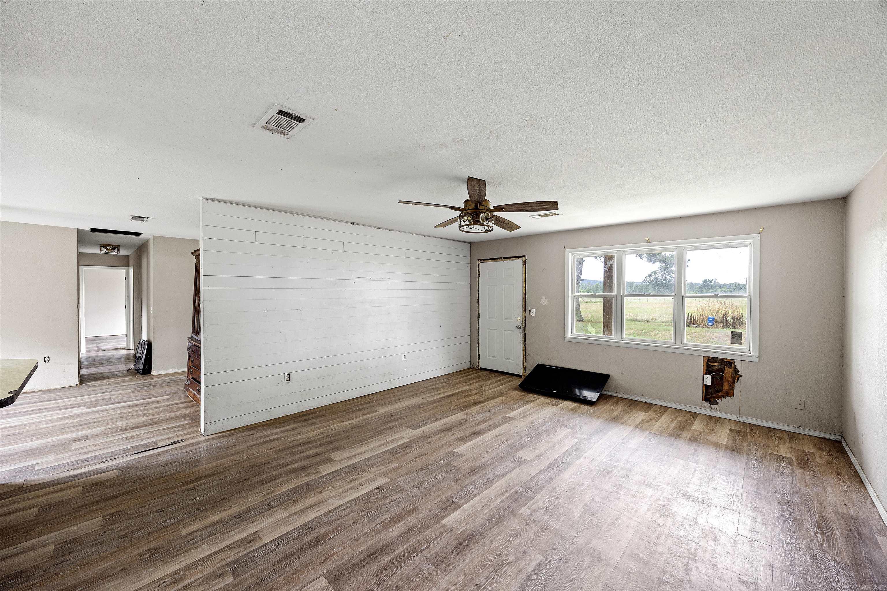 70 Scott Drive Property Photo 7