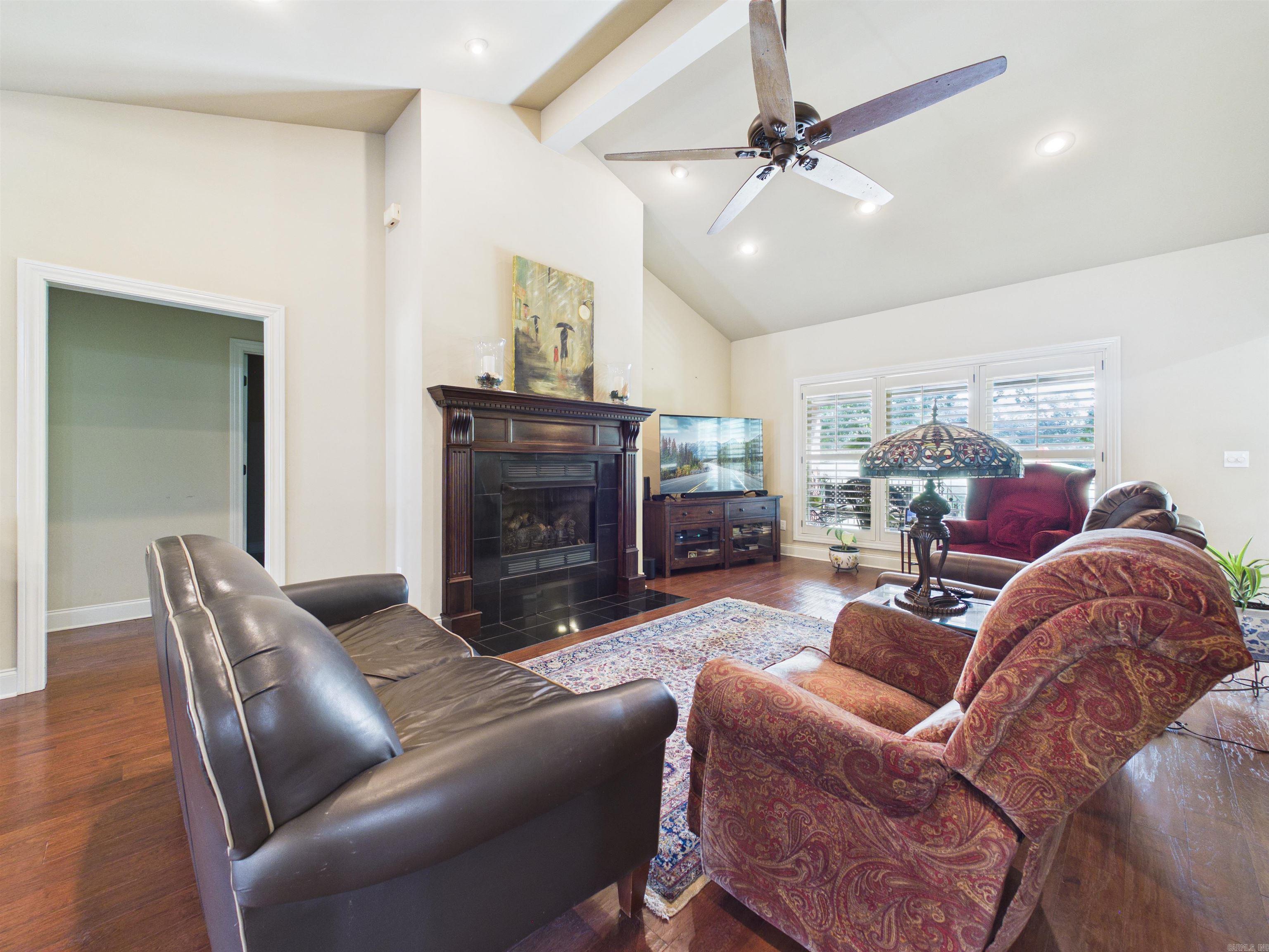 17 Valley View Rd Property Photo 9