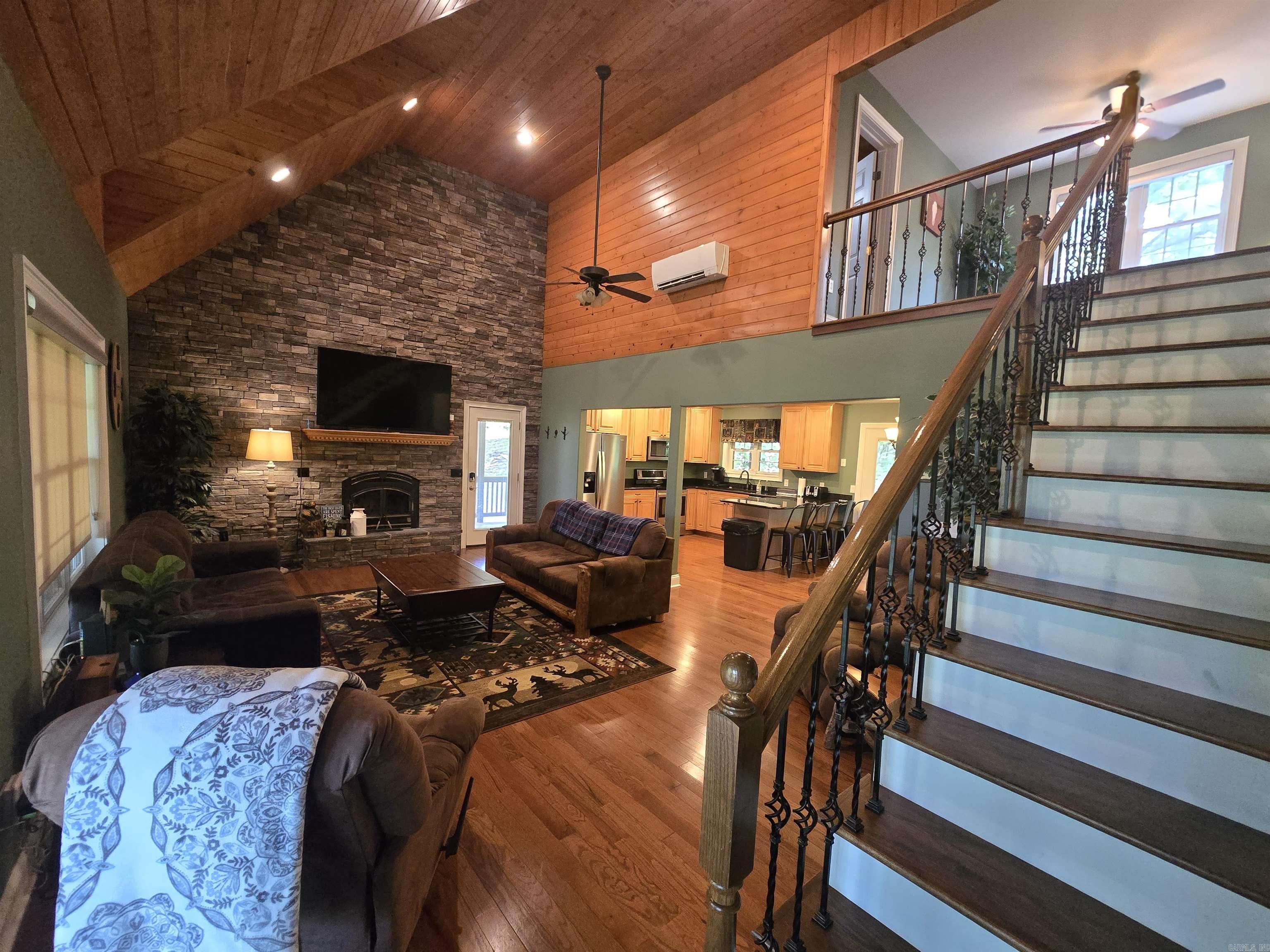 205 Cooper Kate Trail Property Photo 6