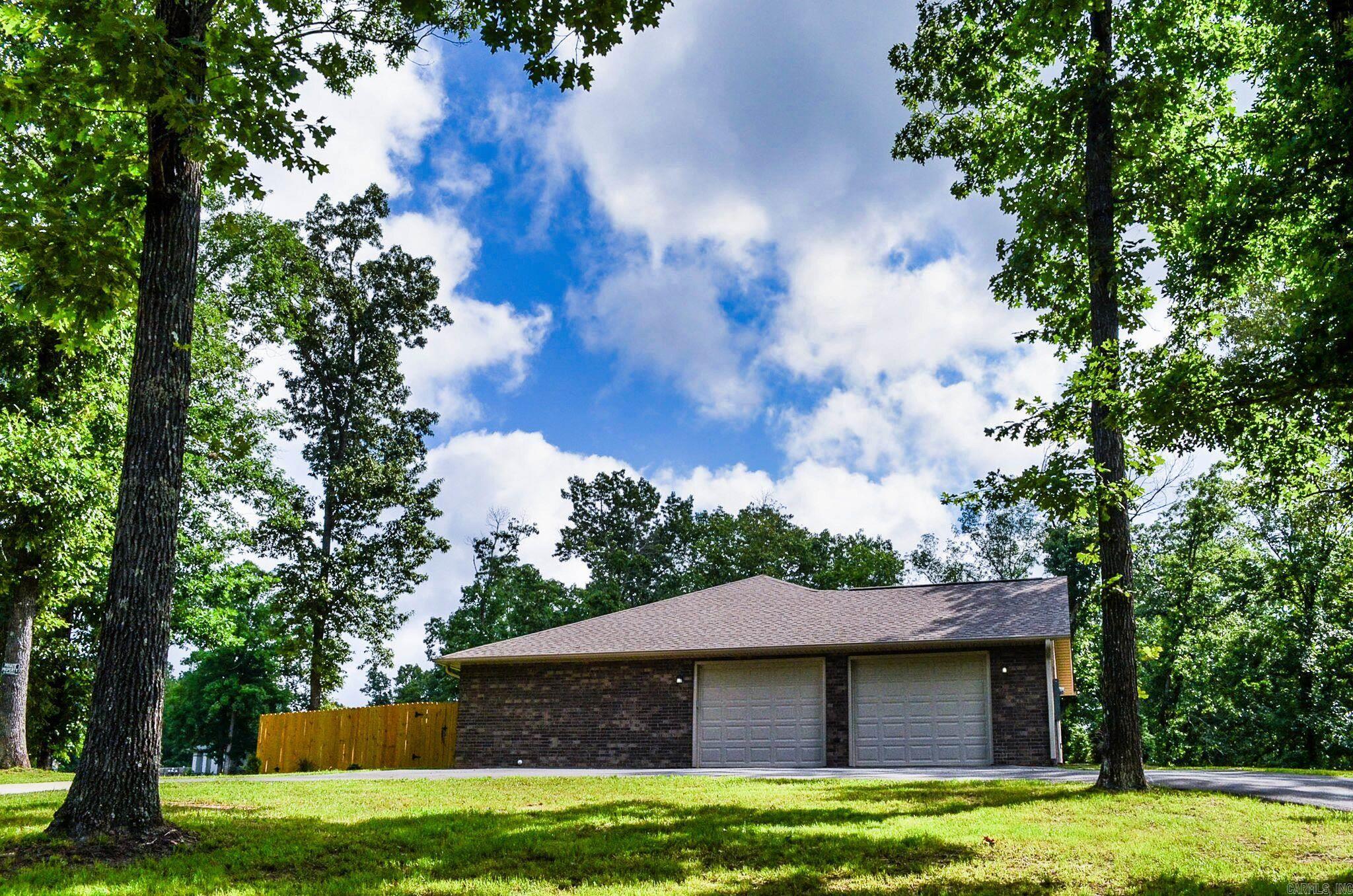 122 Crestview Lane Property Photo 8