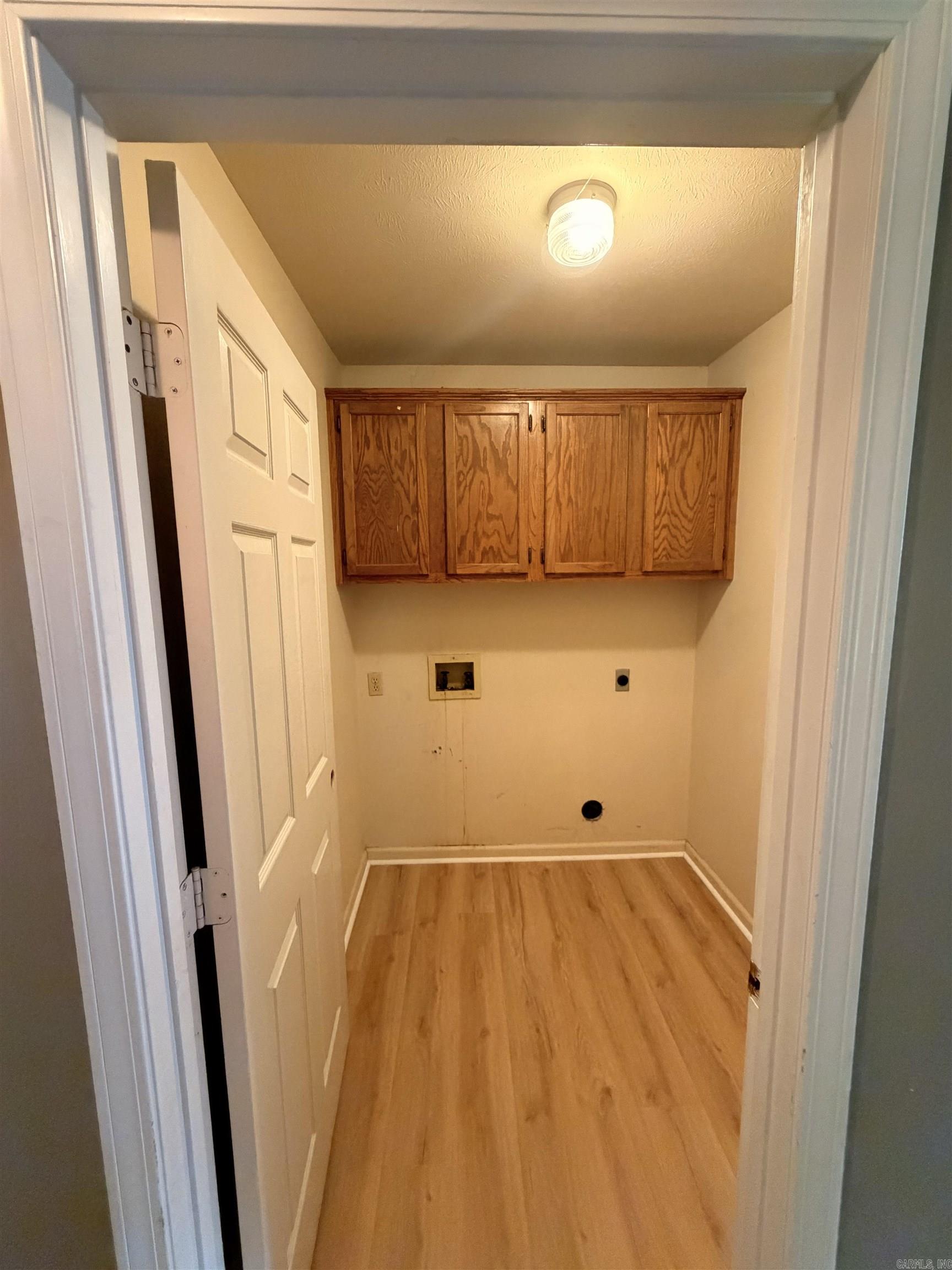 2575 Winchester Drive Property Photo 12